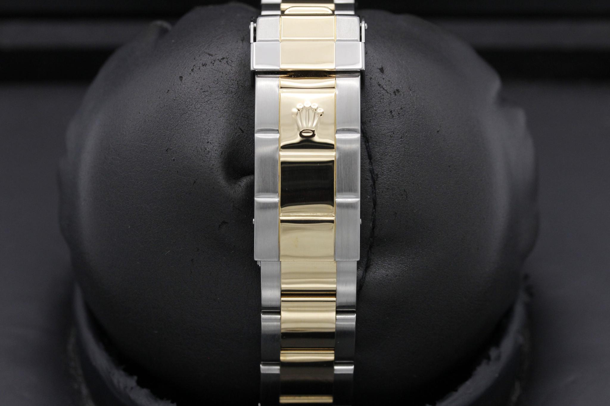 Watch Image 8