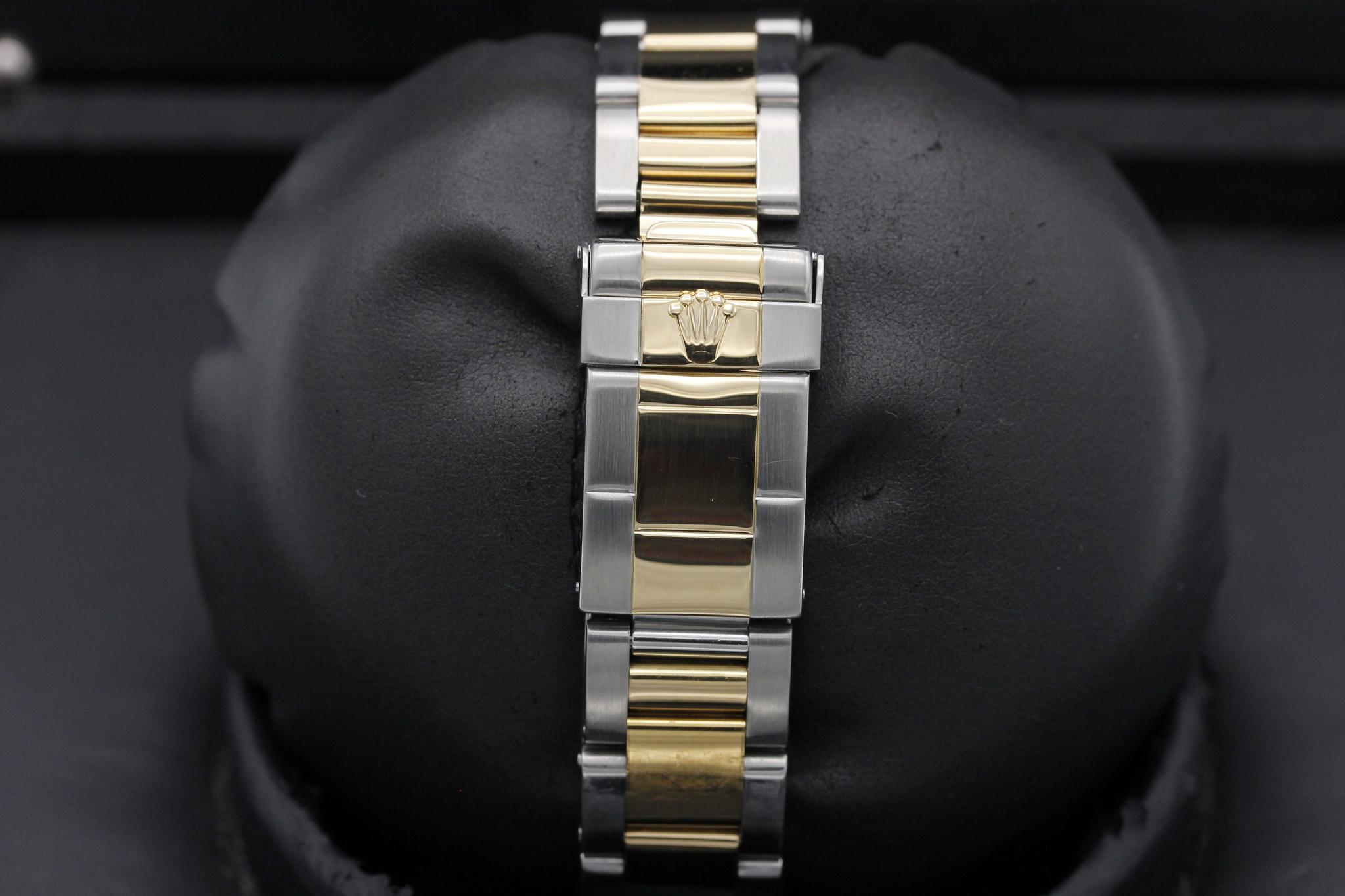 Watch Image 7
