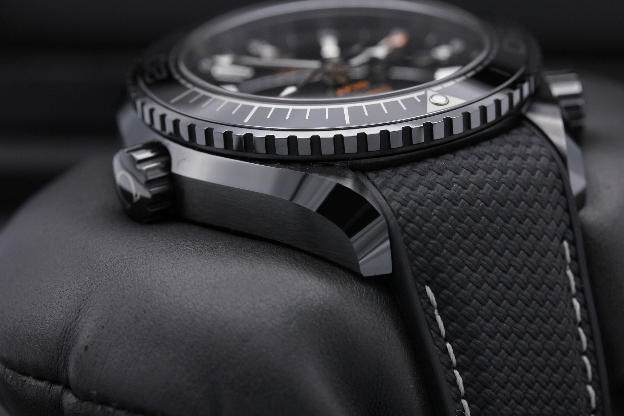 Watch Image 4