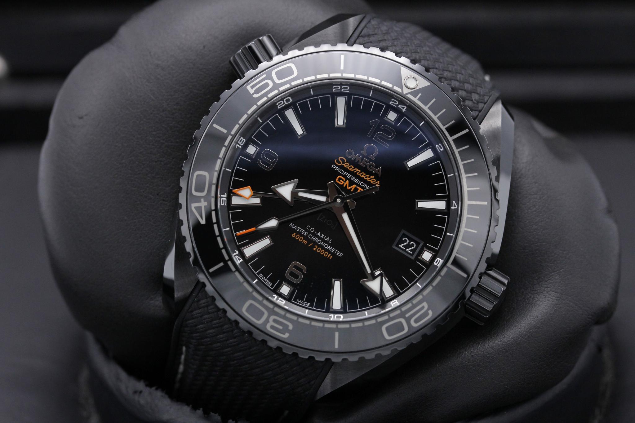 Watch Image 10