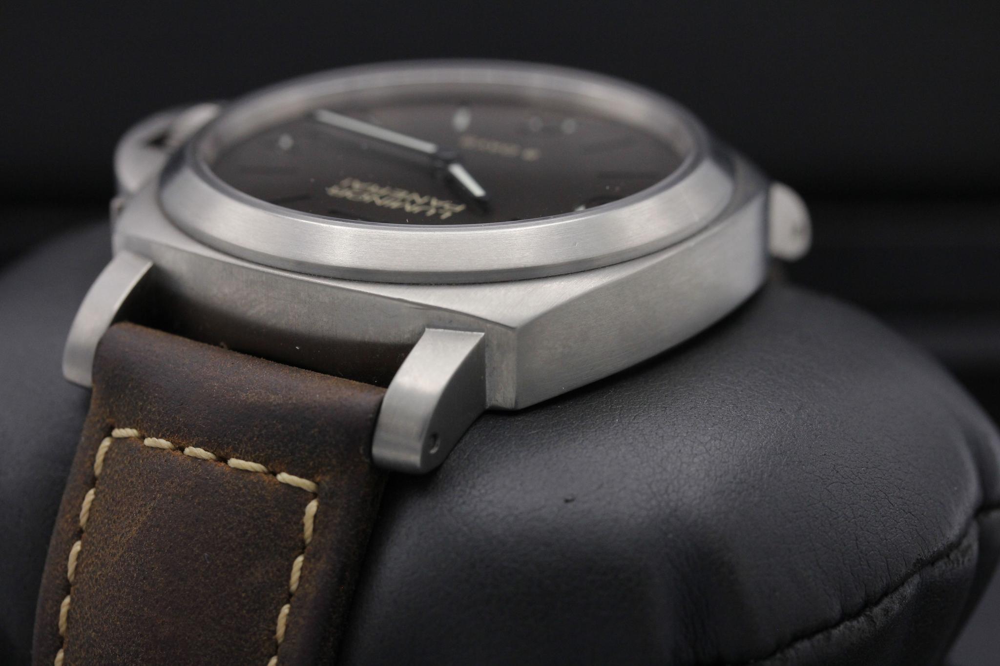 Watch Image 5