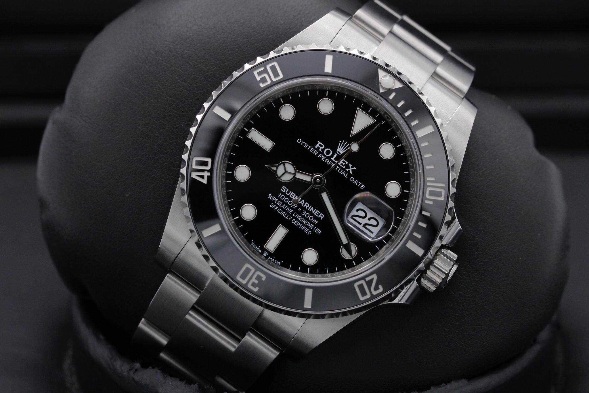 Watch Image 10