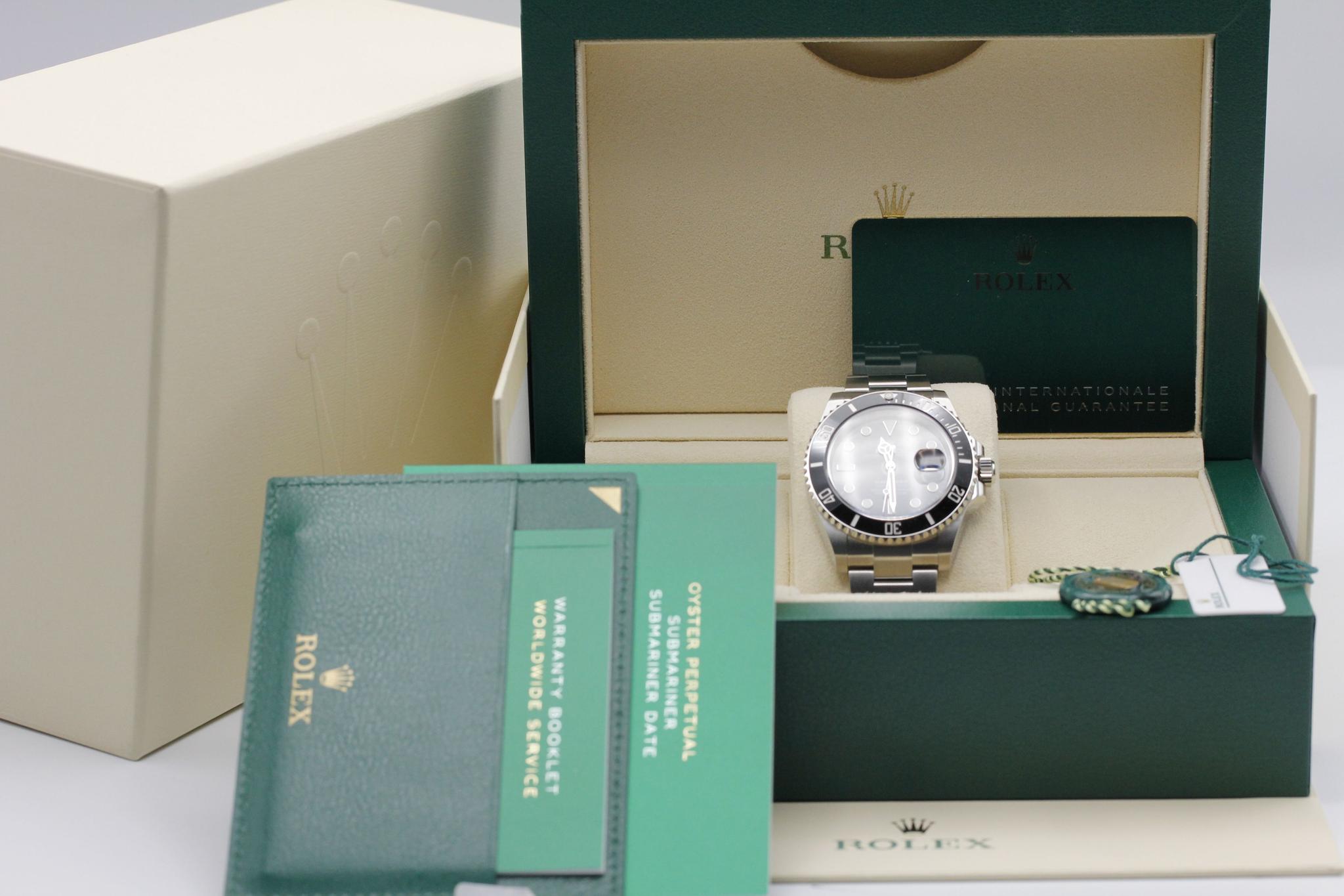 Watch Image 11