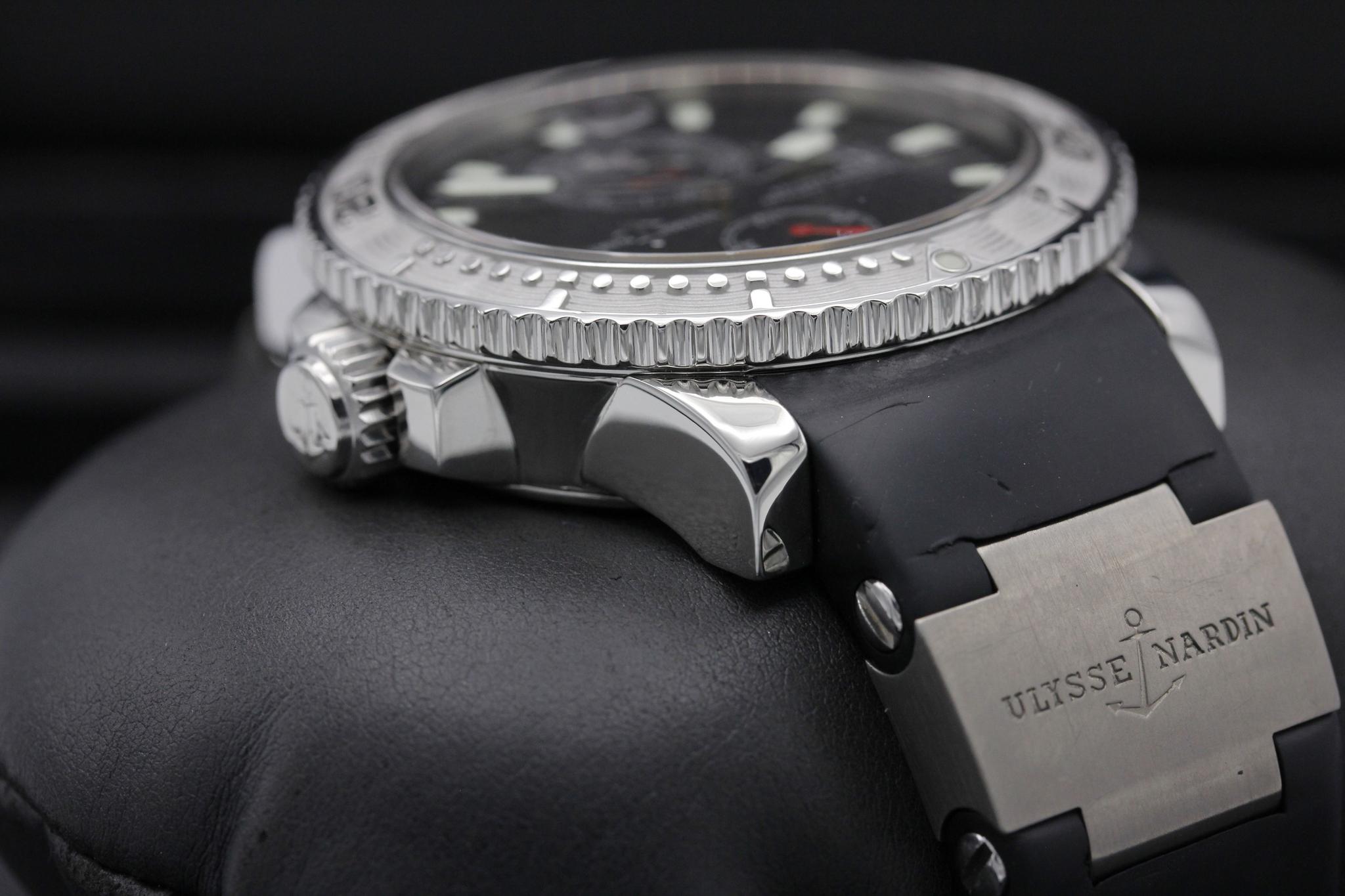 Watch Image 4