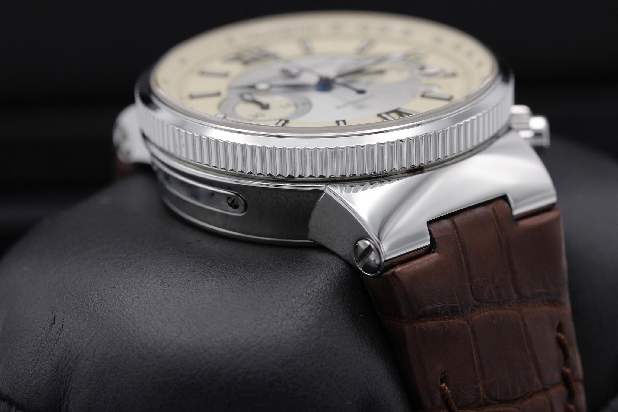 Watch Image 6