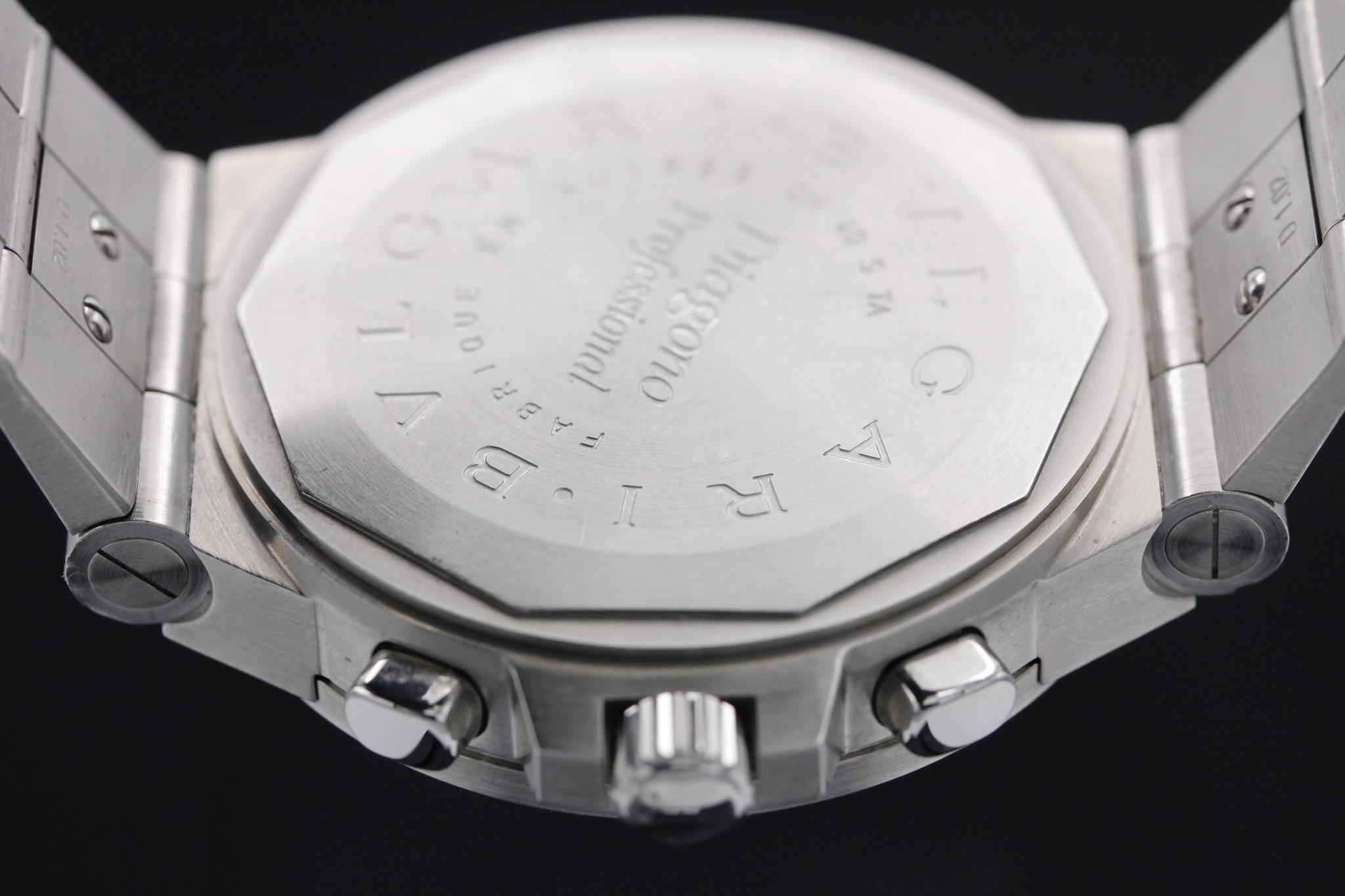 Watch Image 7