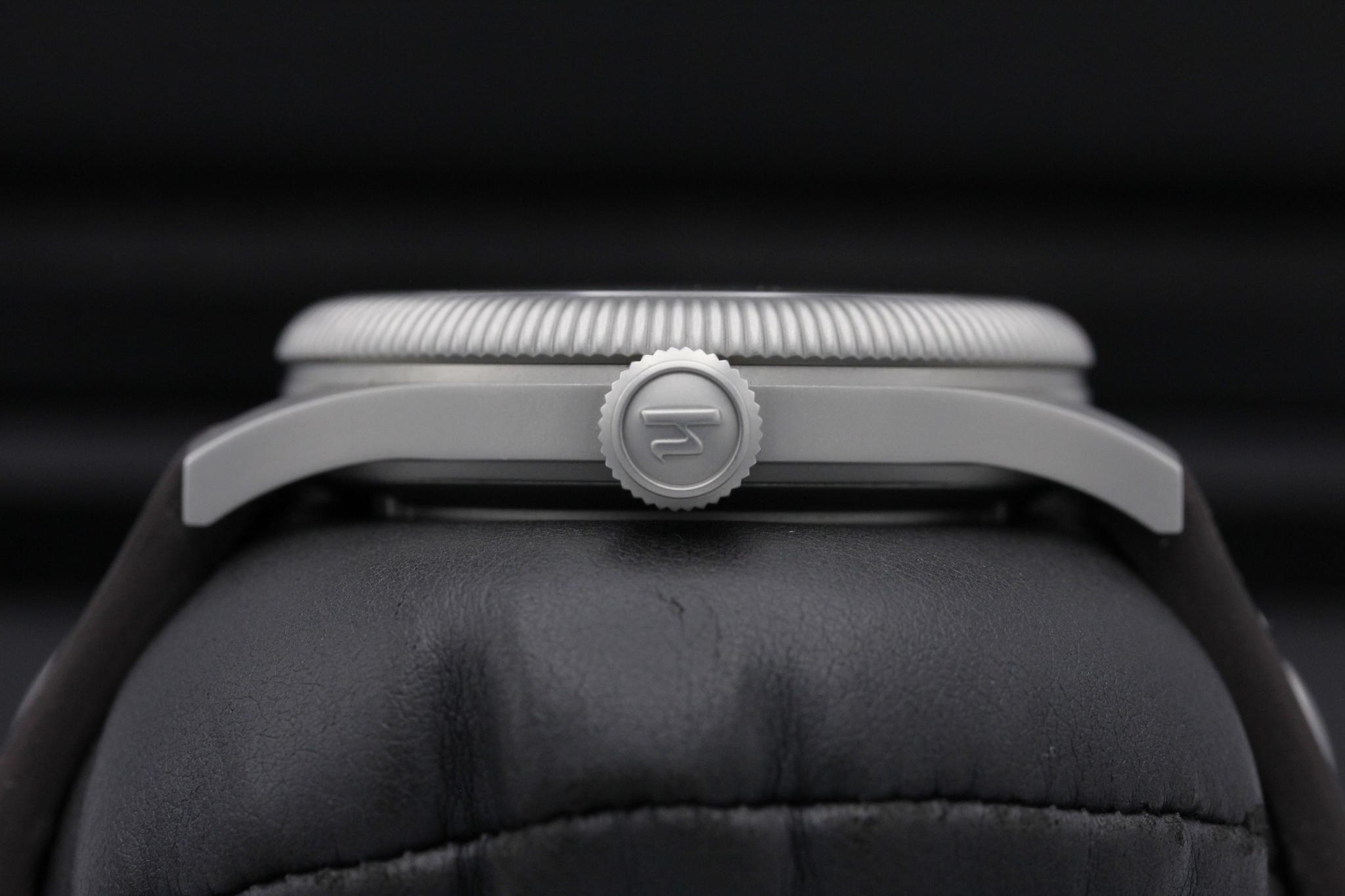 Watch Image 3