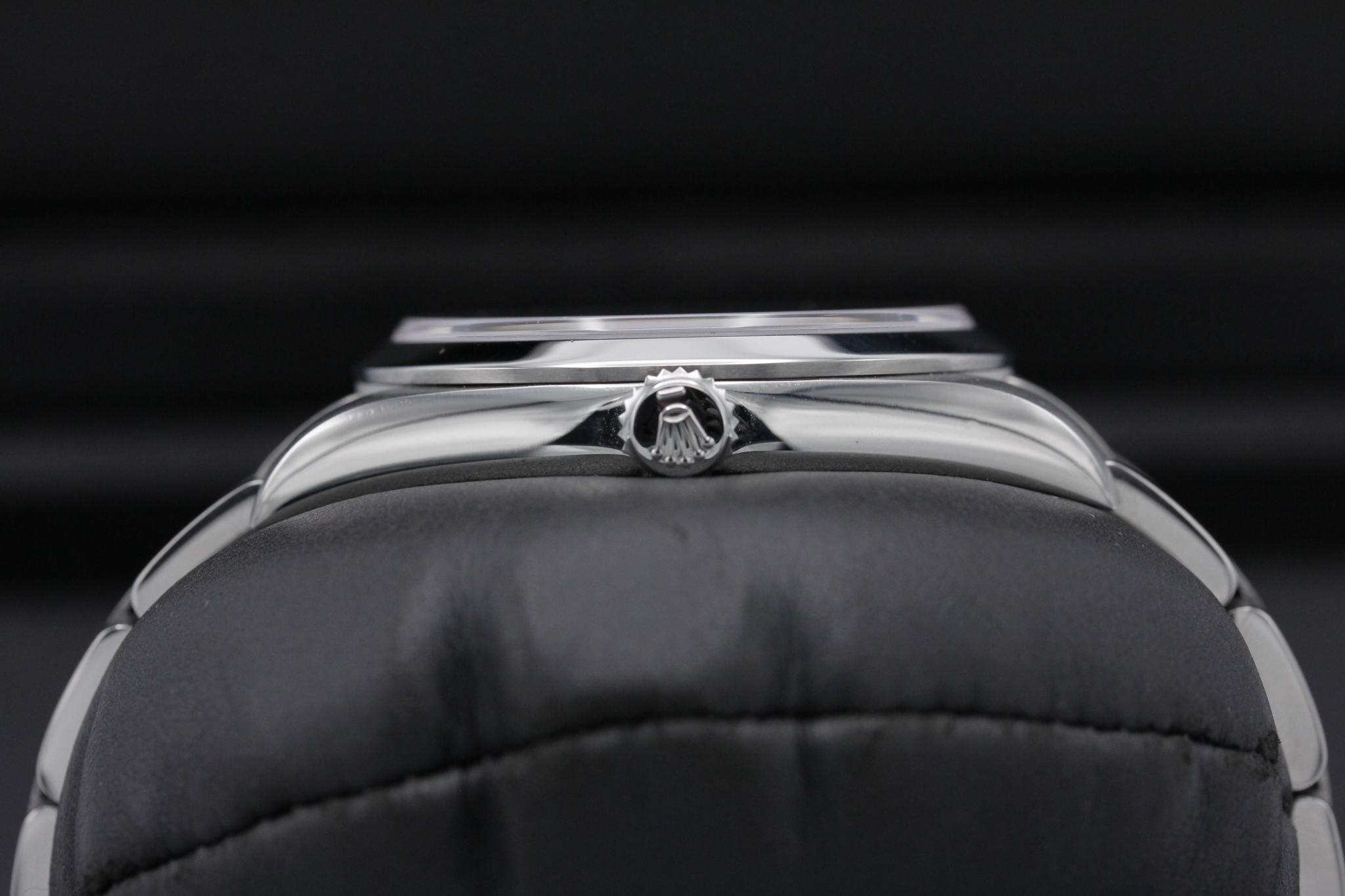 Watch Image 3