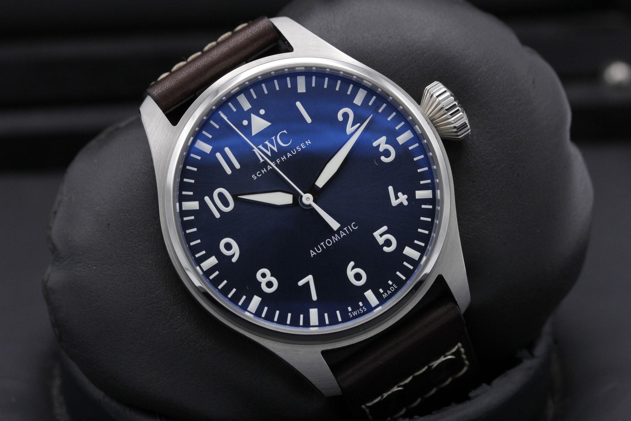 Watch Image 9