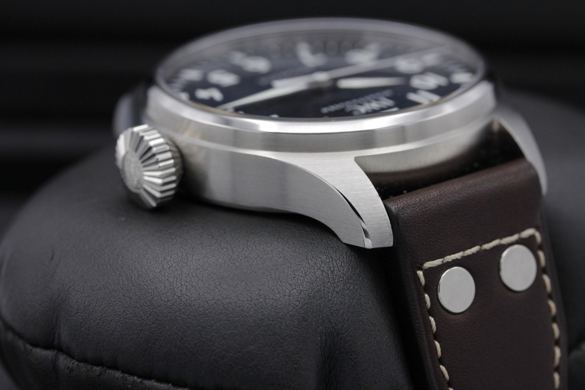 Watch Image 4