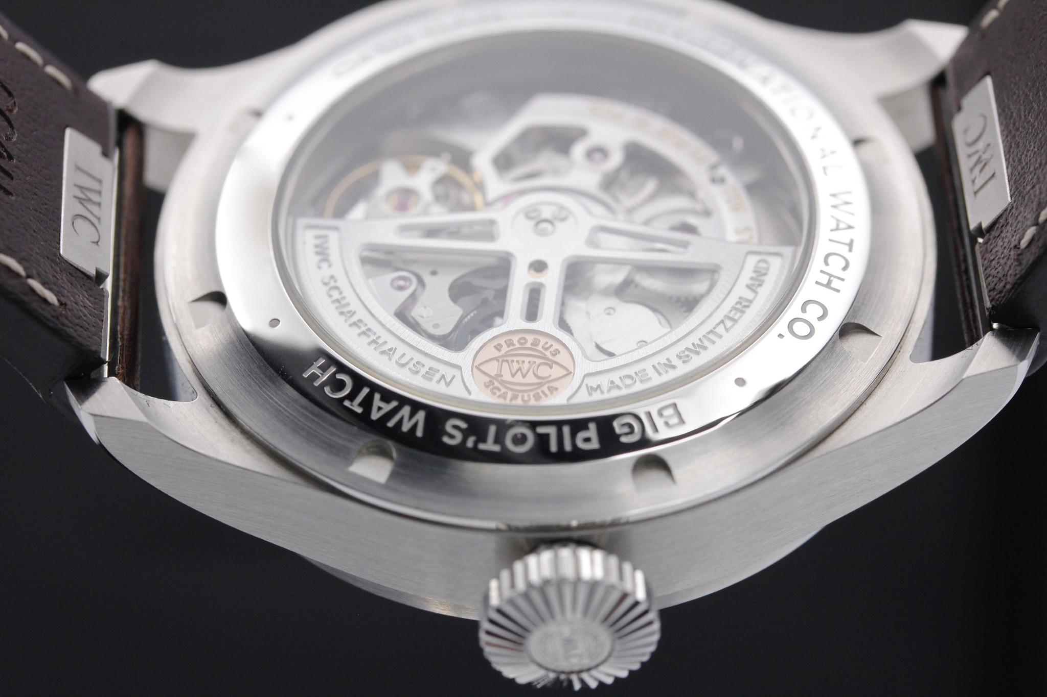 Watch Image 7