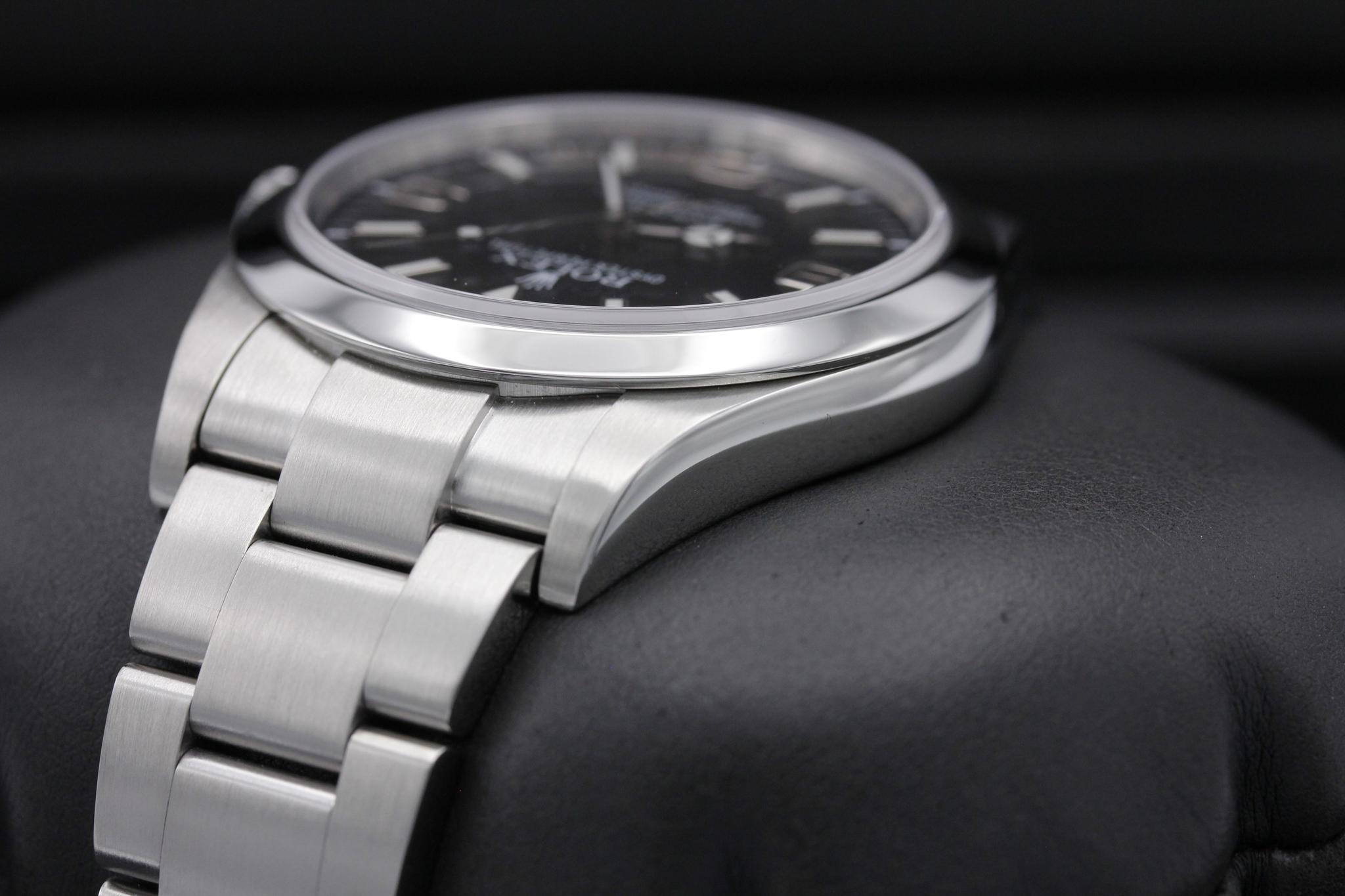 Watch Image 5