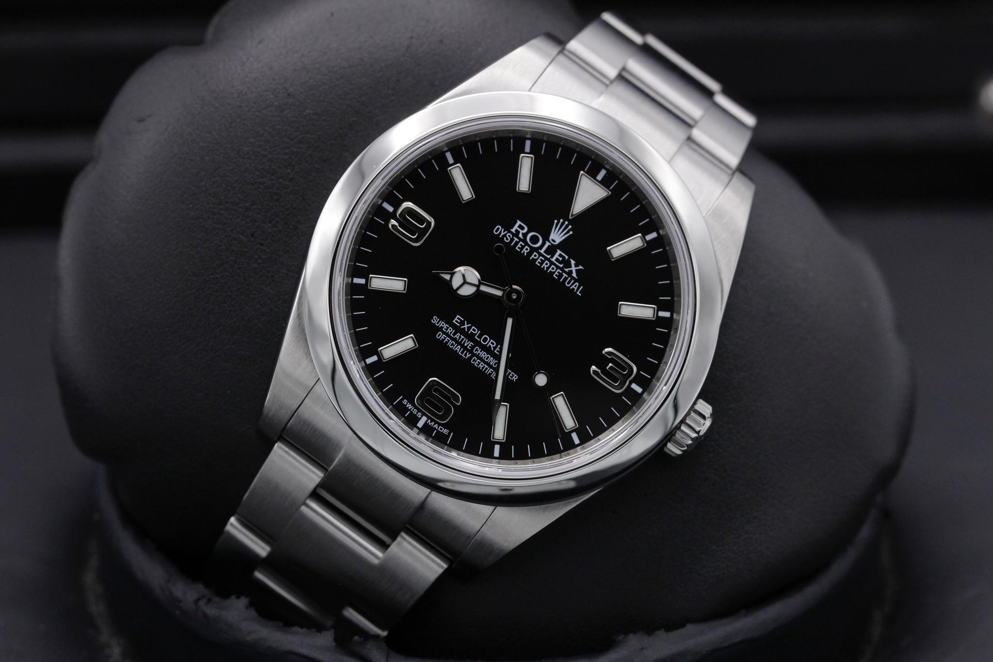 Watch Image 10