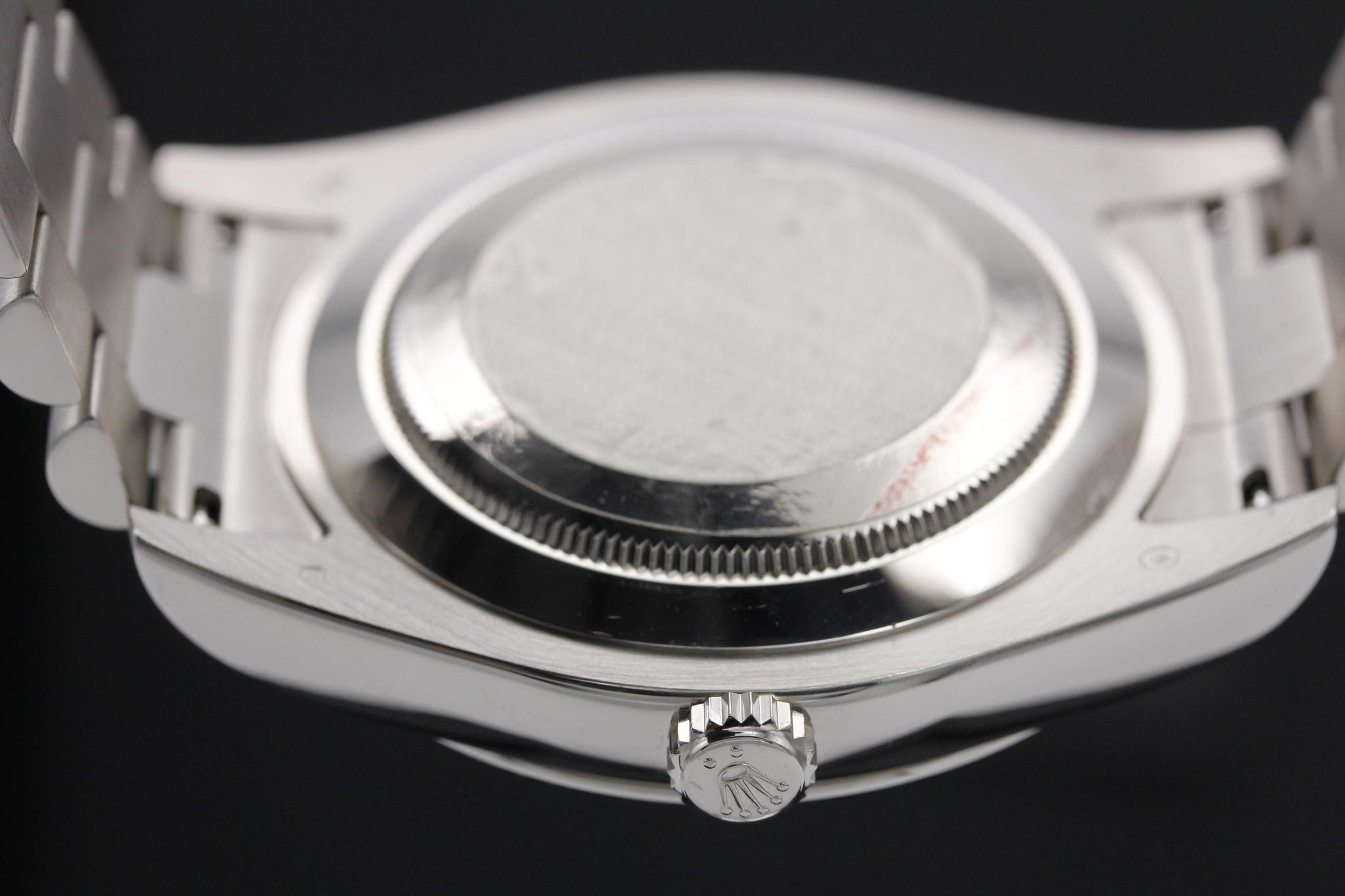 Watch Image 7