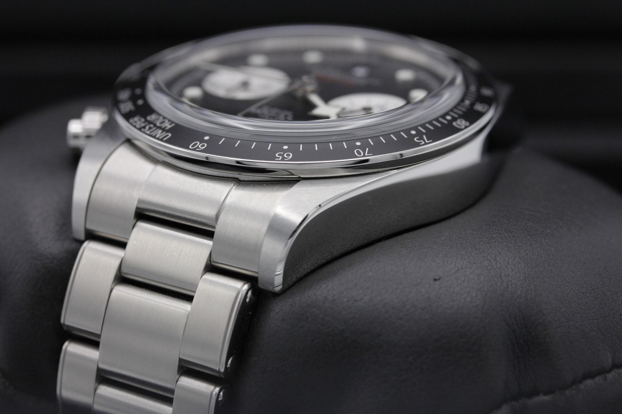 Watch Image 5