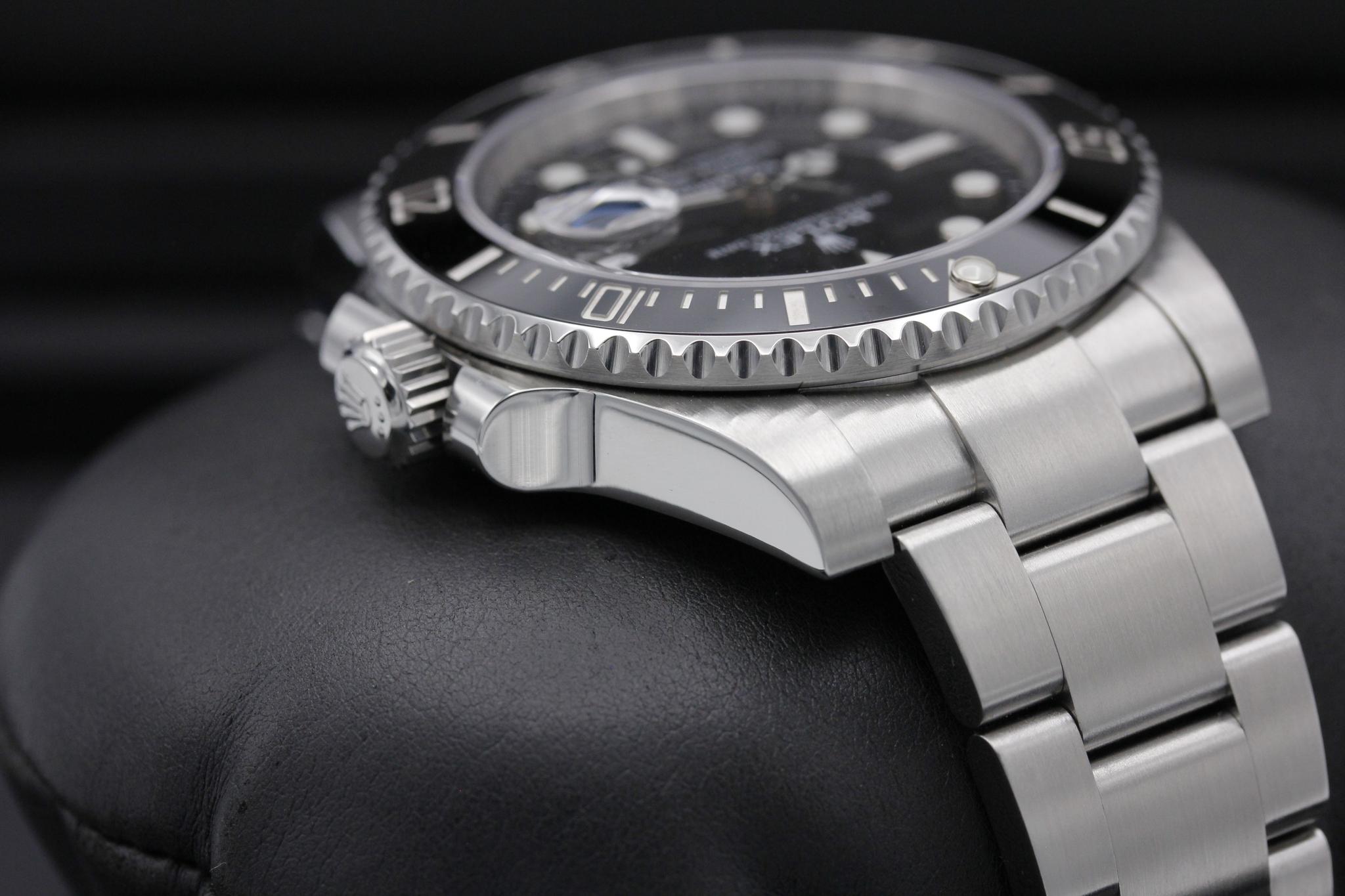 Watch Image 4