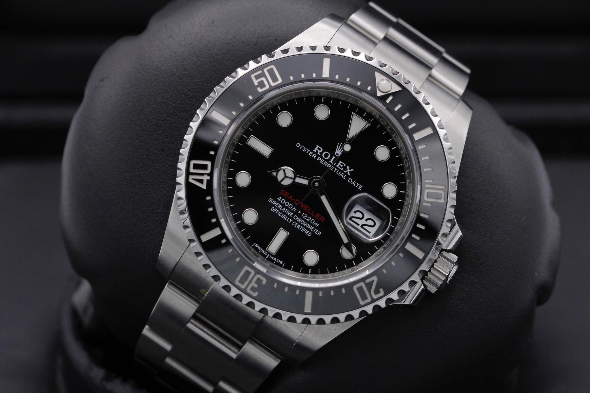 Watch Image 10