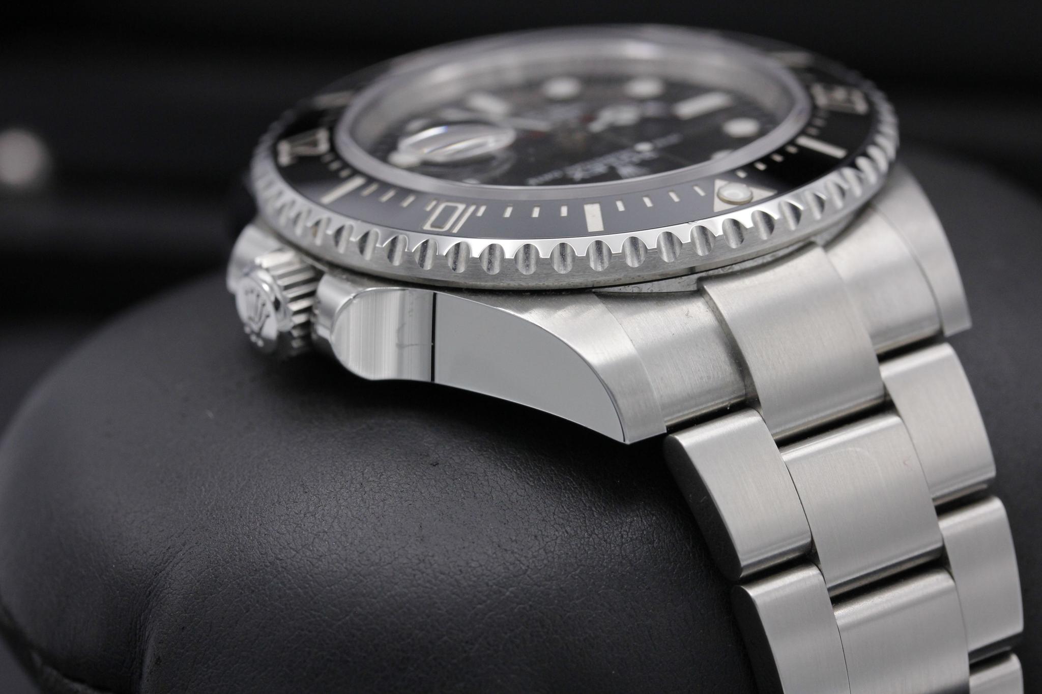 Watch Image 4