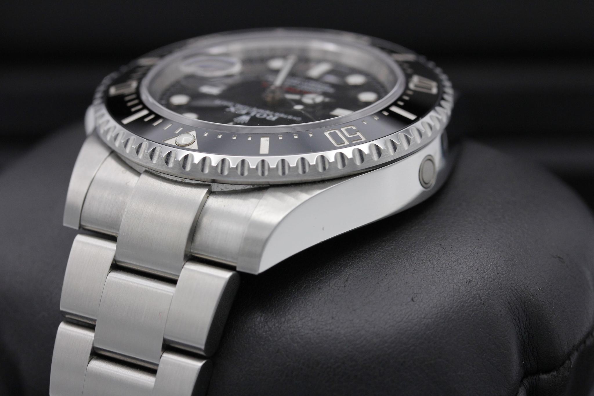 Watch Image 5