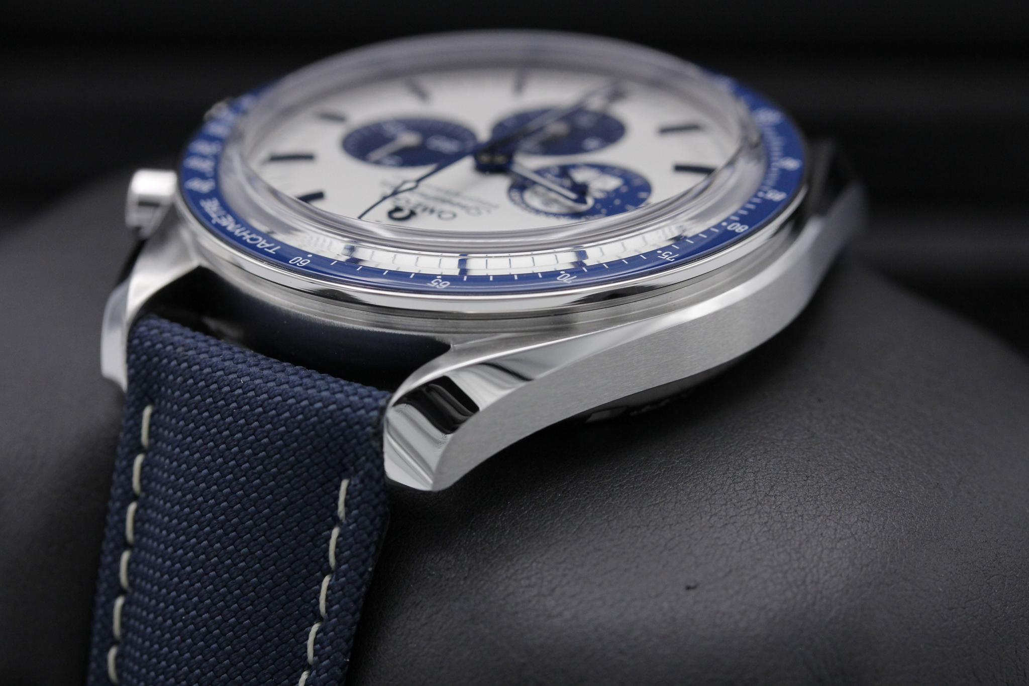 Watch Image 5