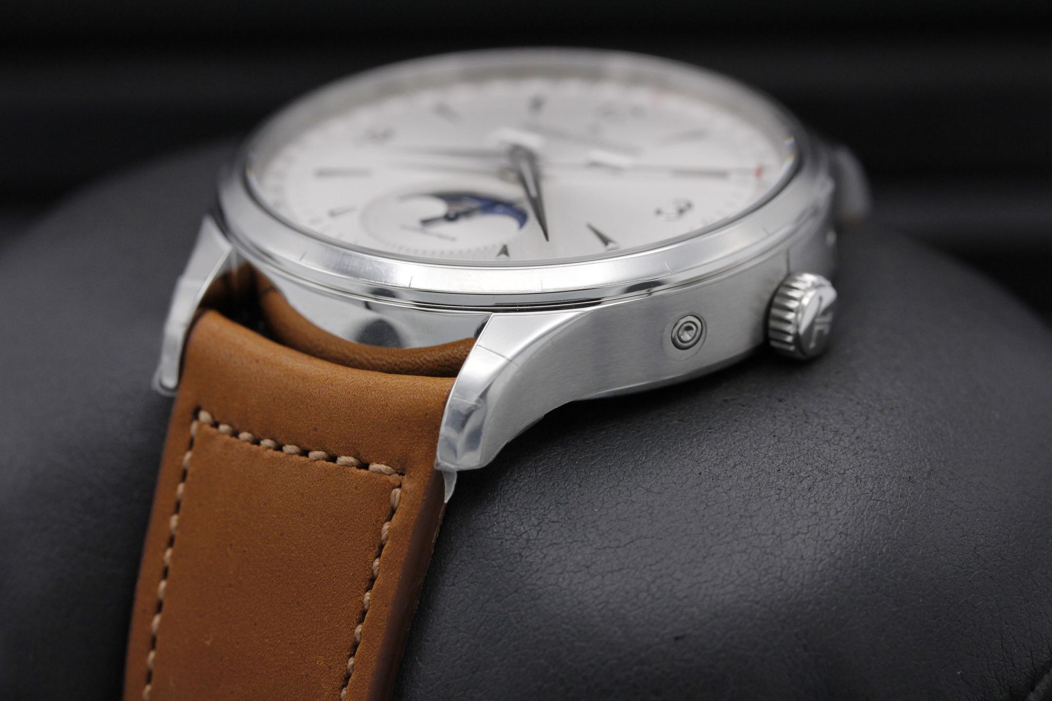 Watch Image 2