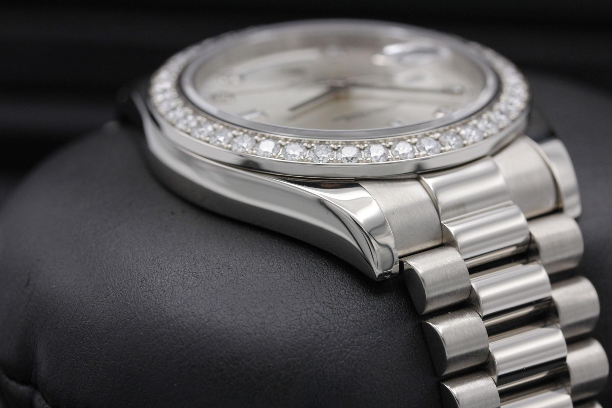 Watch Image 6