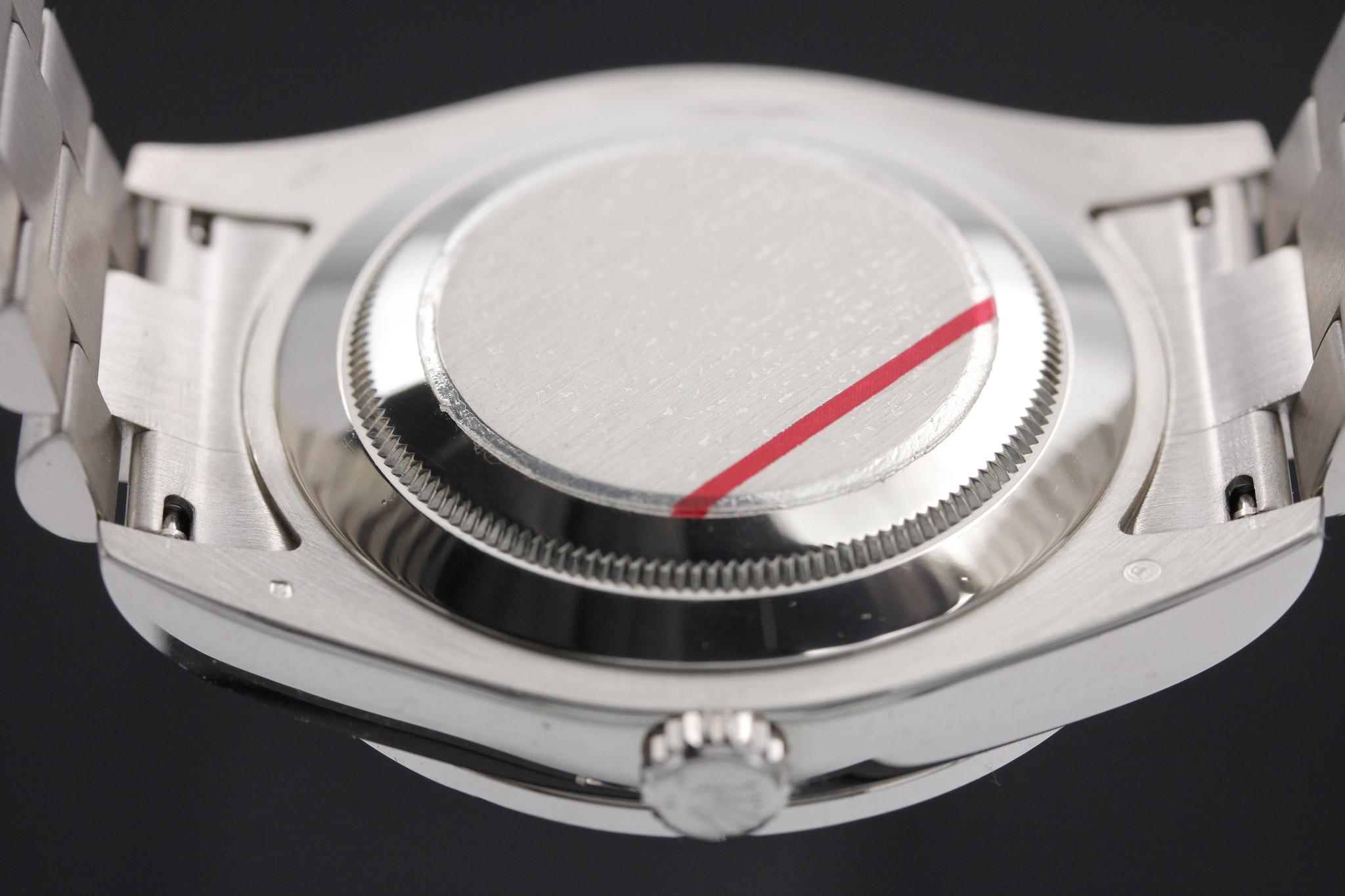 Watch Image 7
