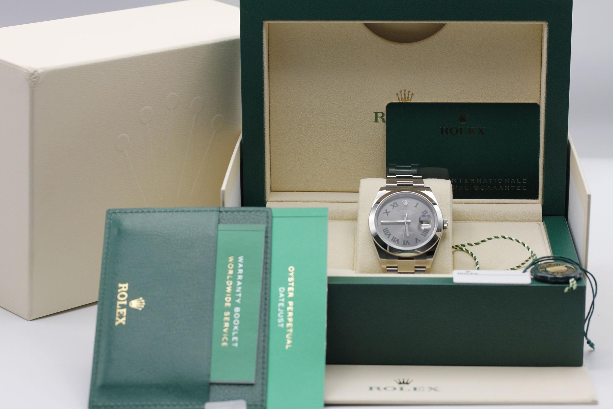 Watch Image 11