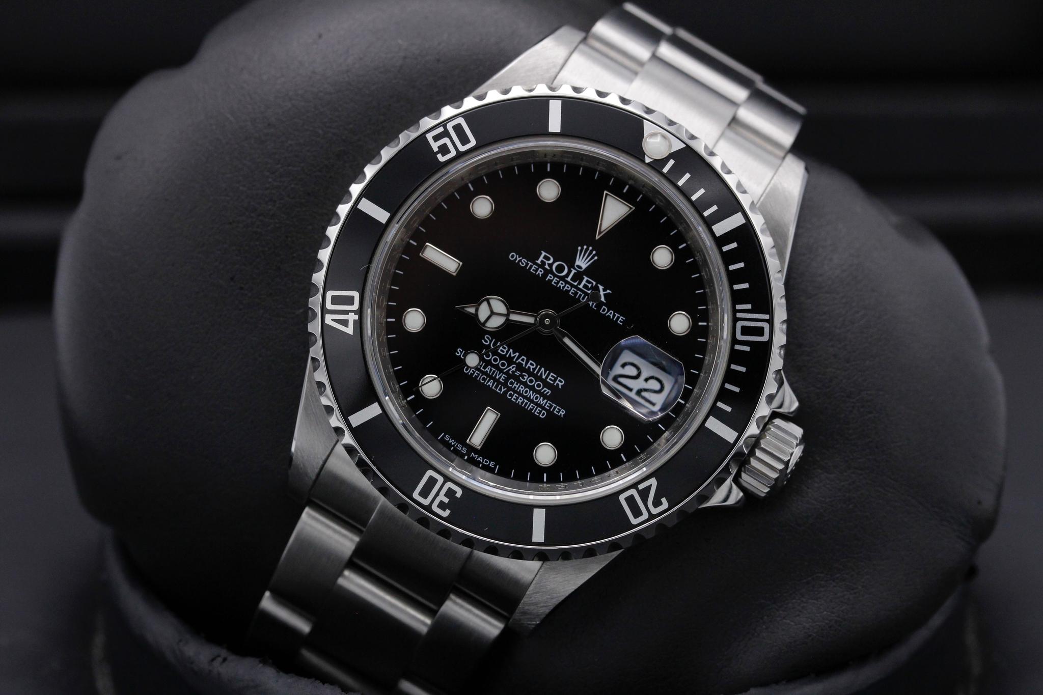 Watch Image 10
