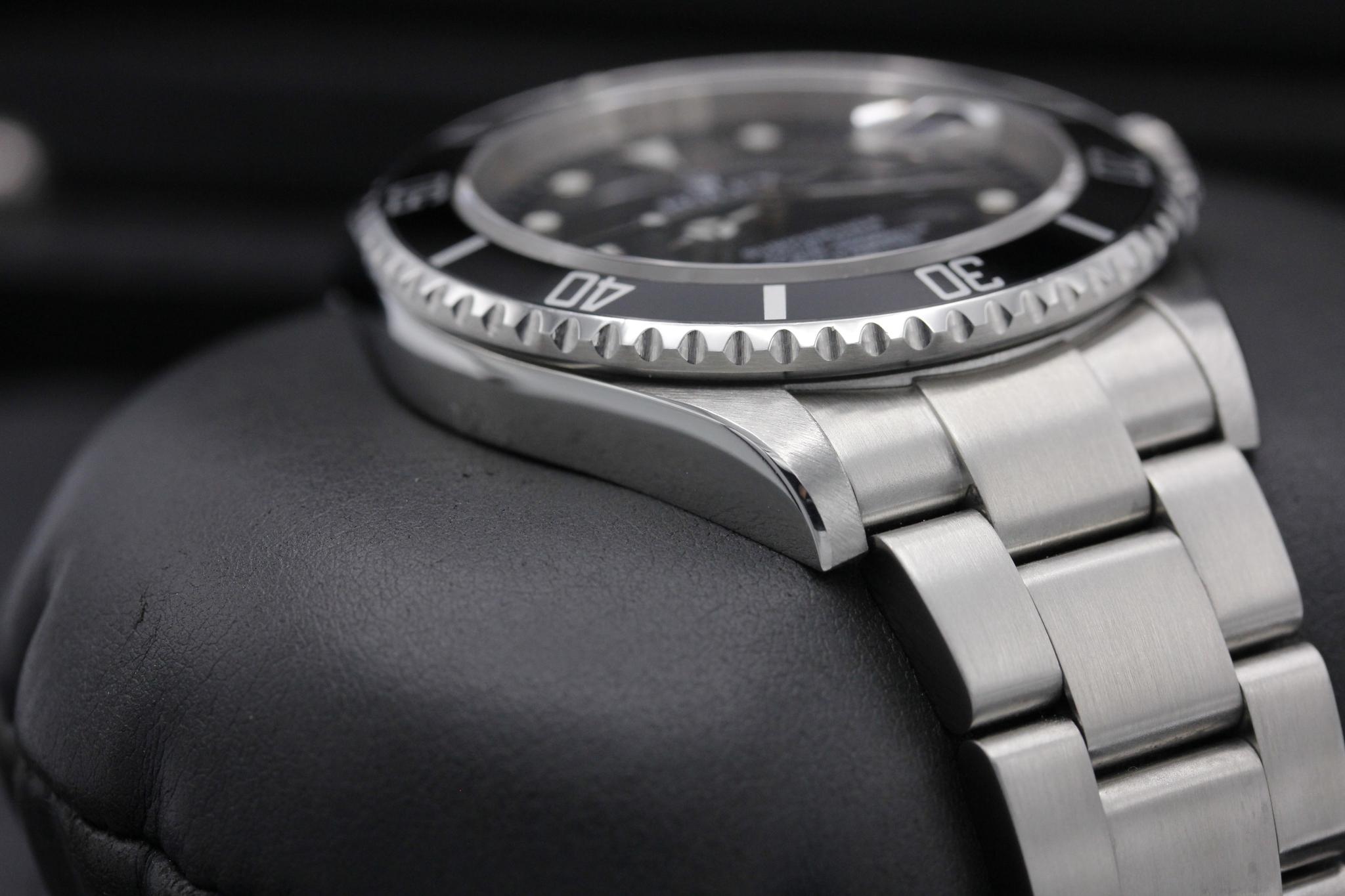 Watch Image 6