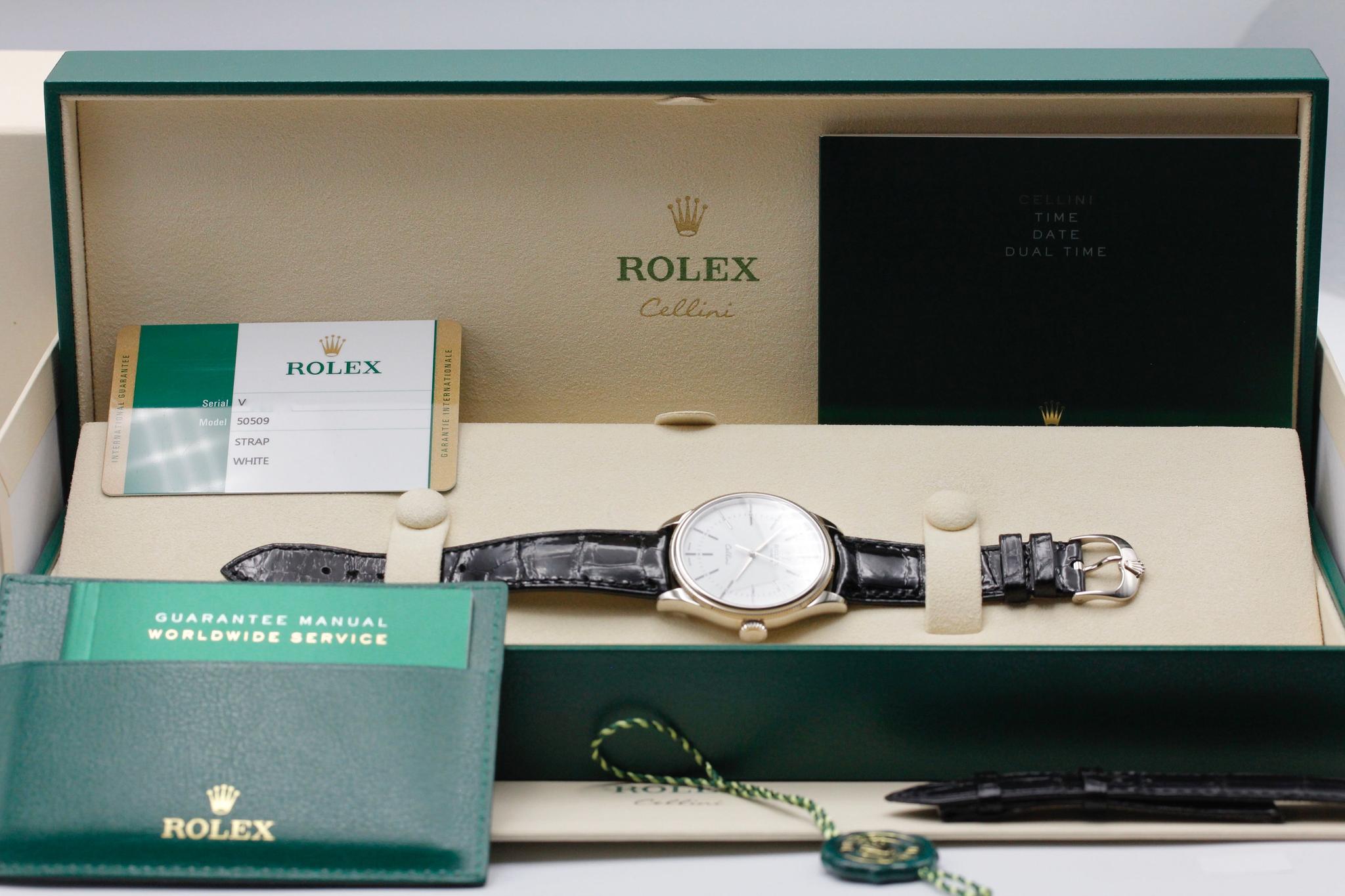 Watch Image 11