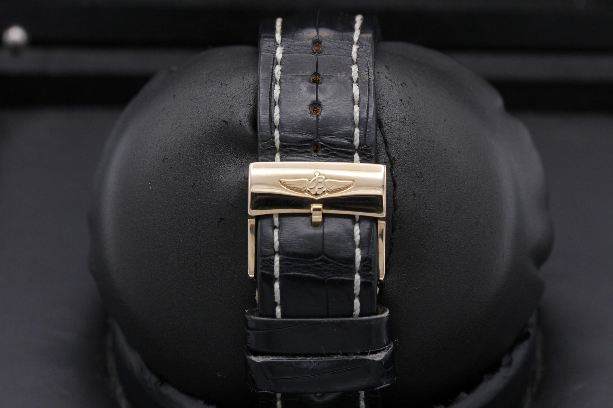 Watch Image 8