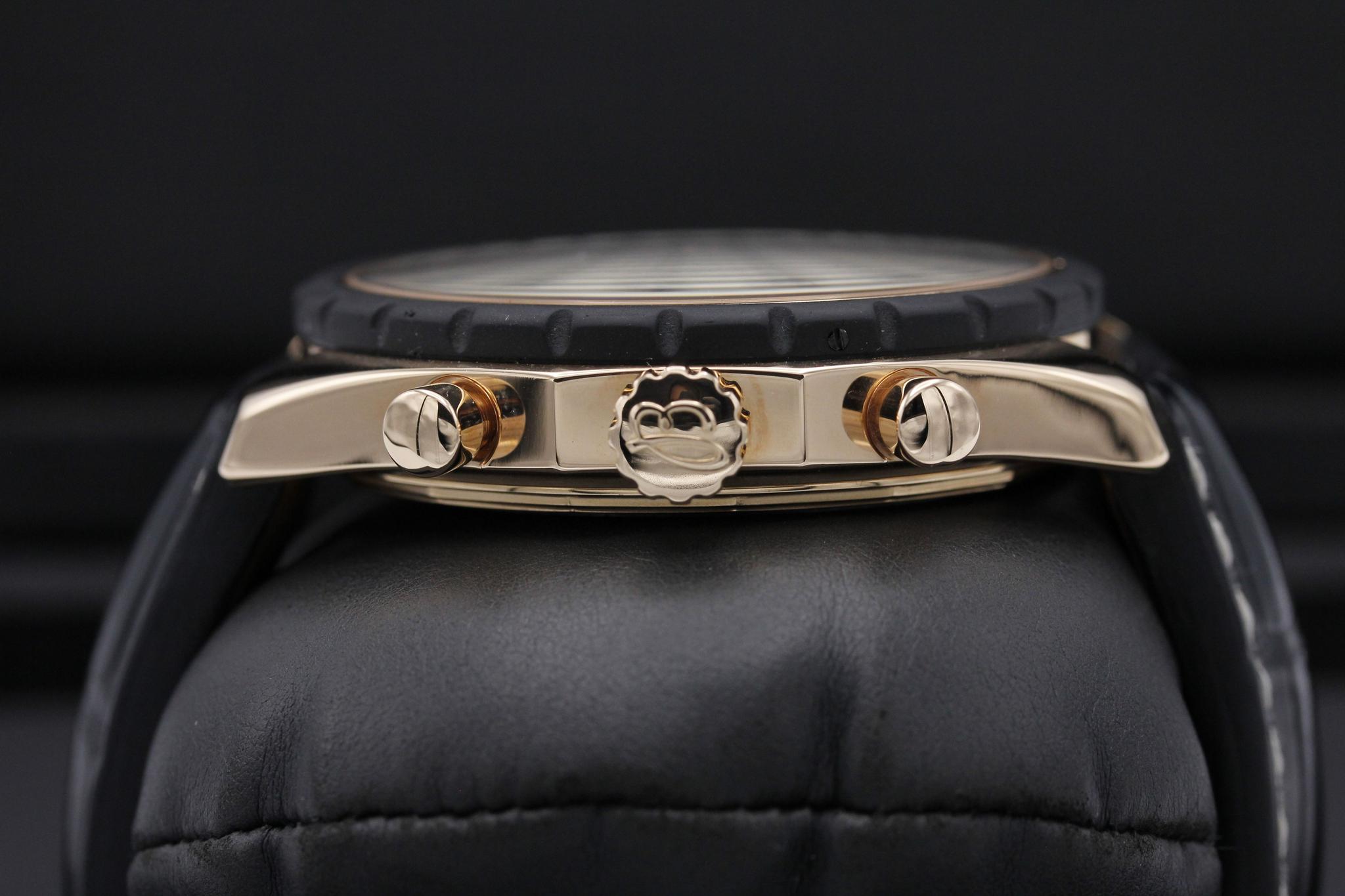 Watch Image 3