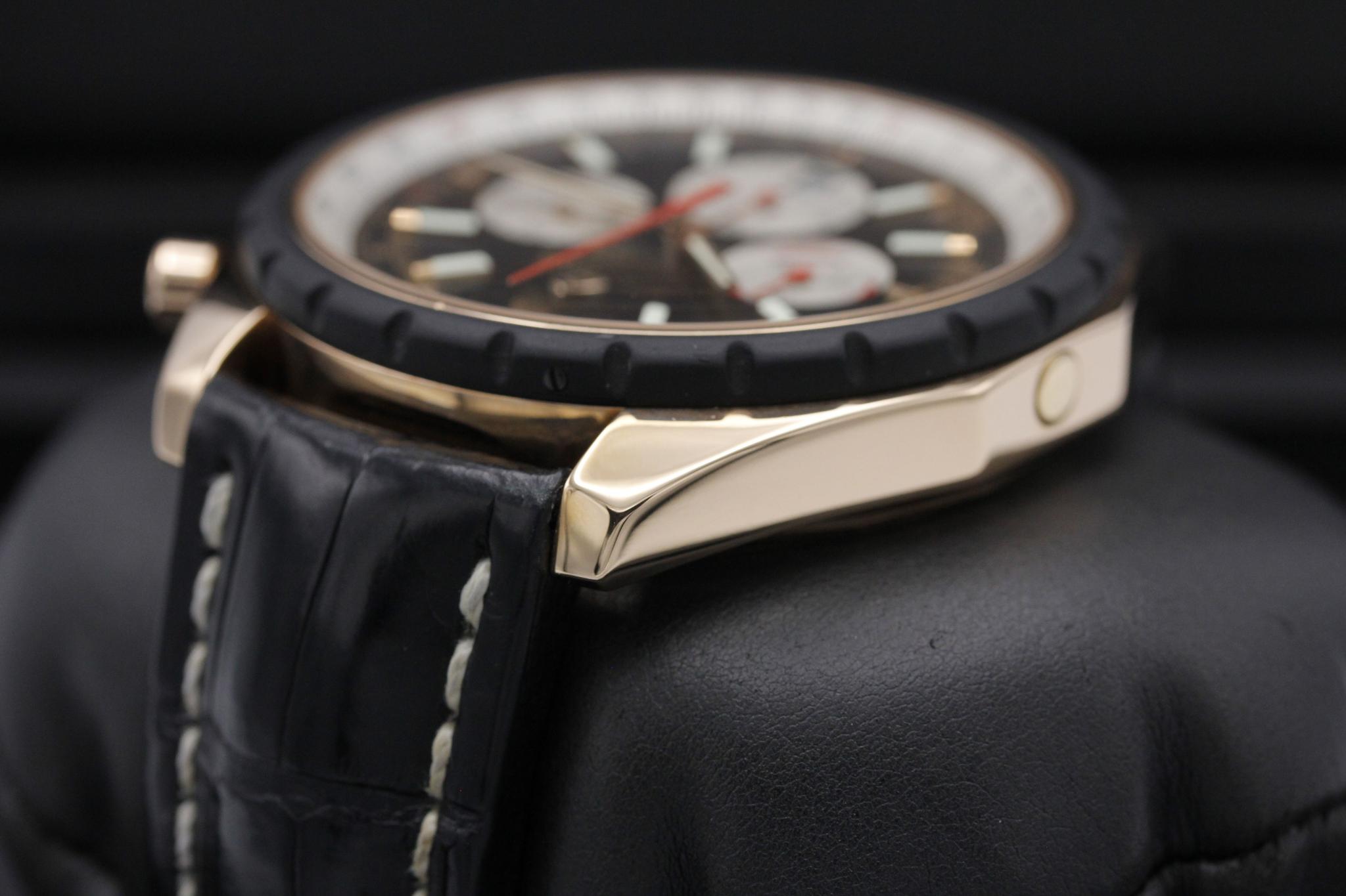 Watch Image 5