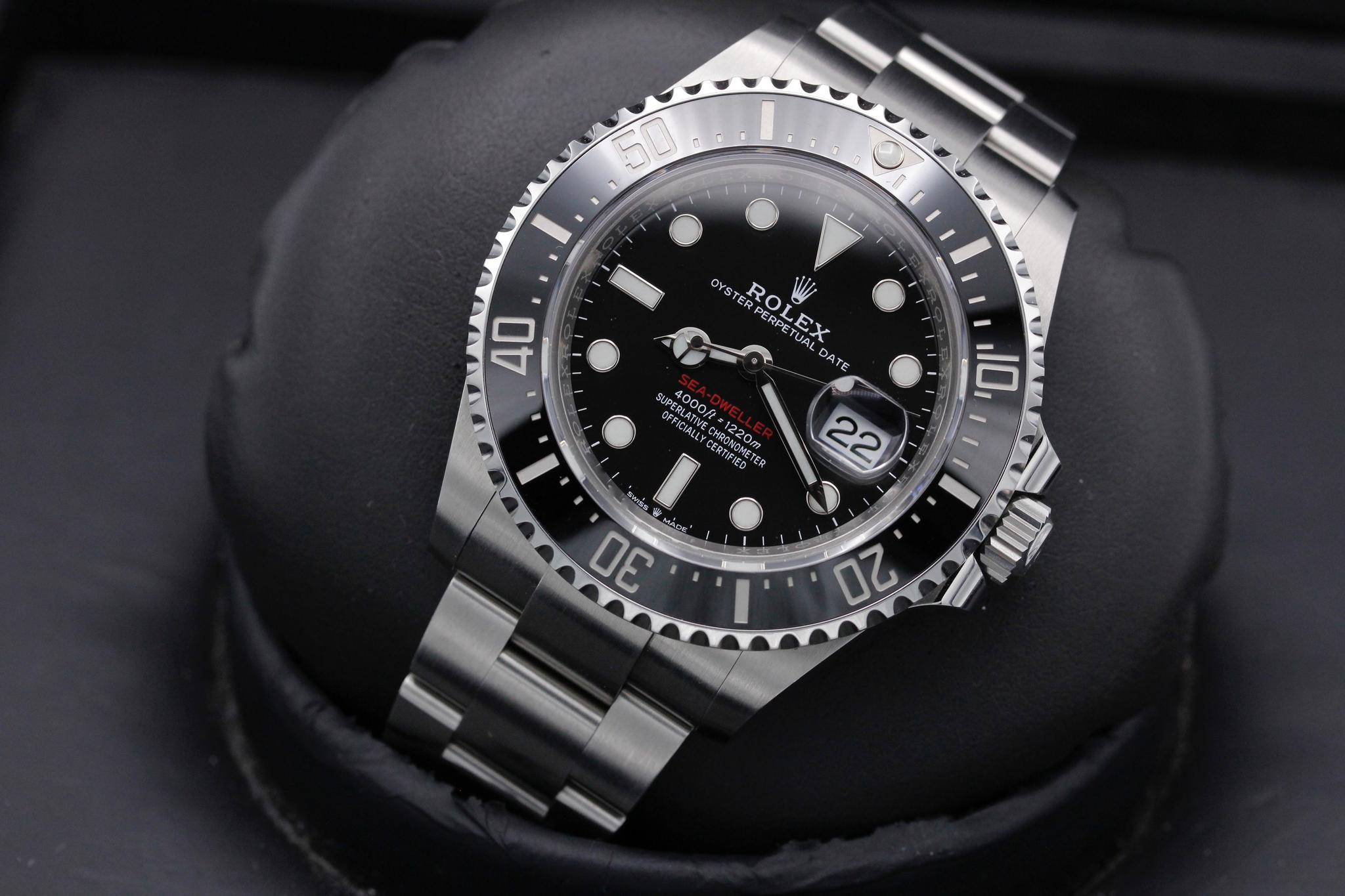 Watch Image 9