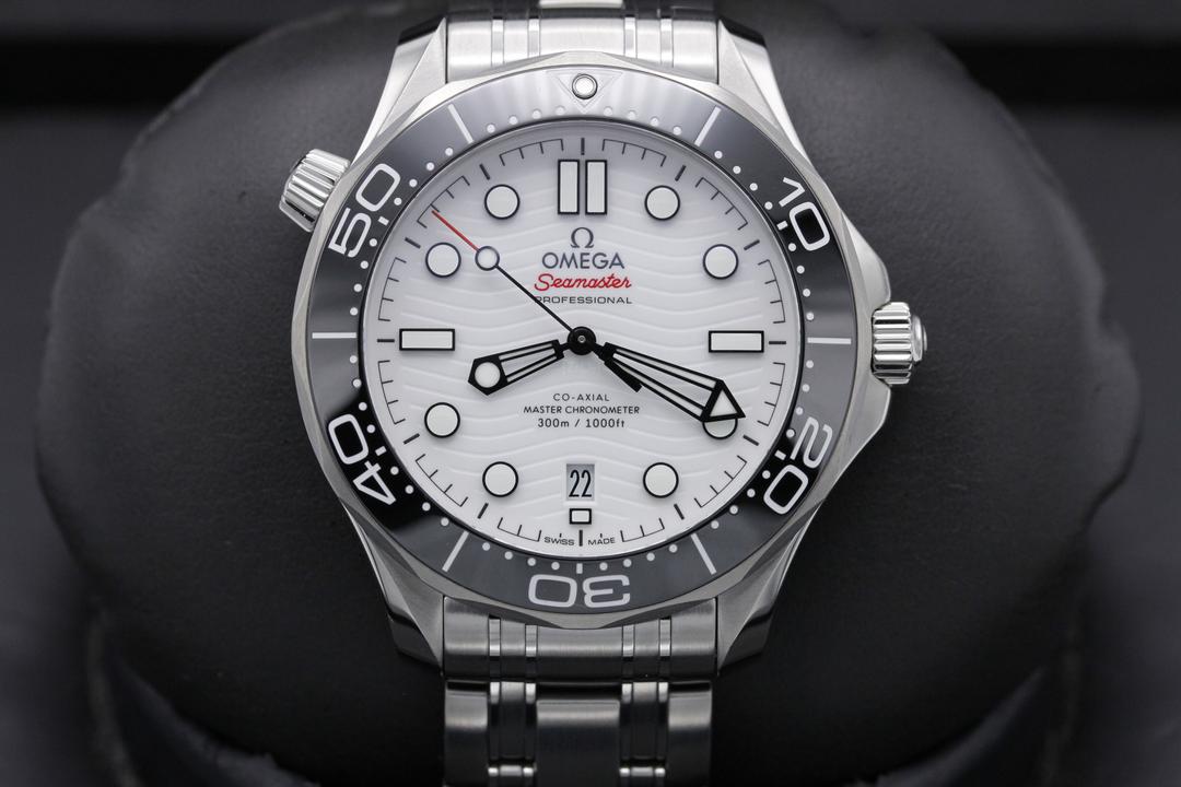 Omega Seamaster 300m 210.30.42.20.04.001