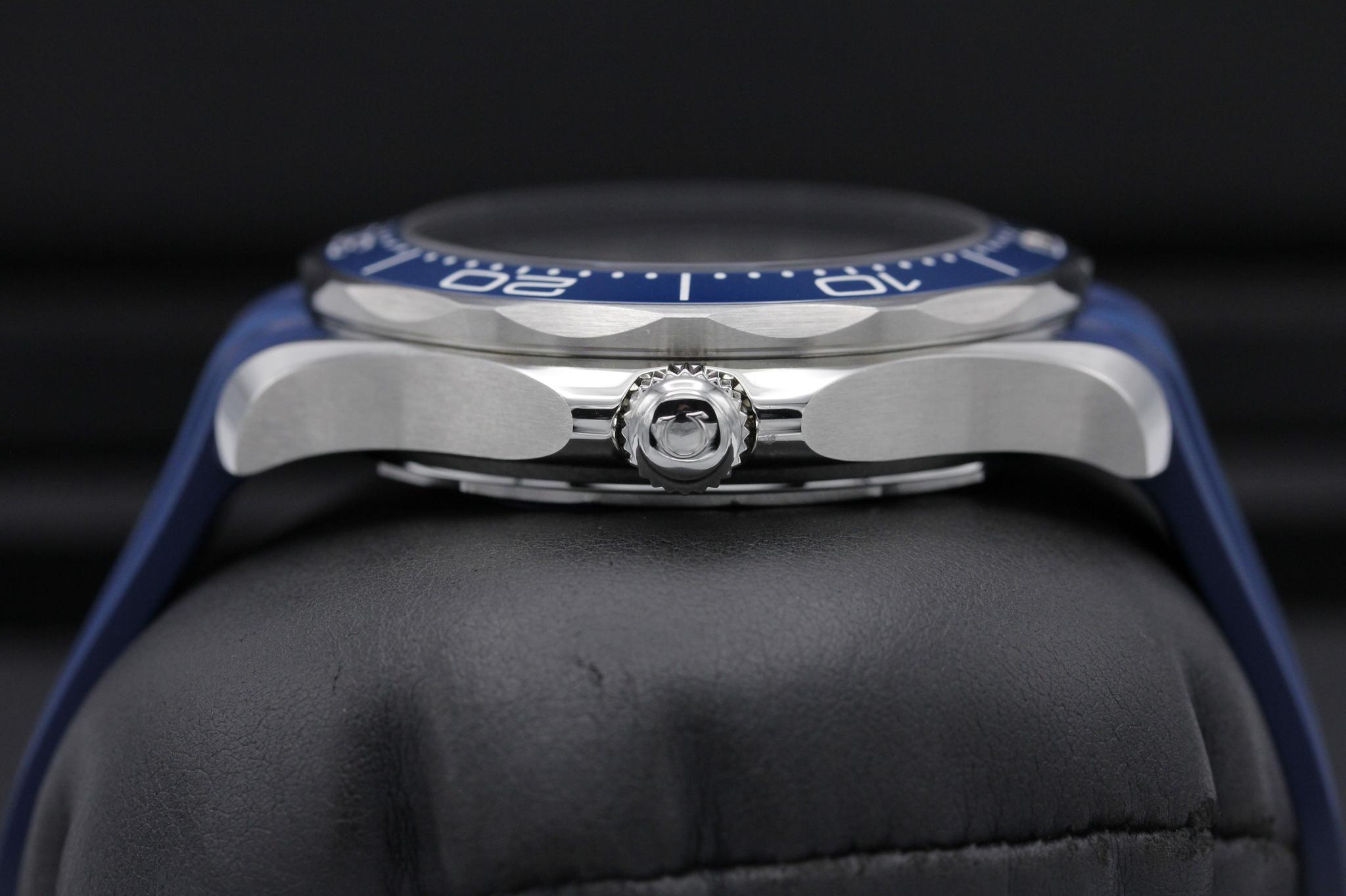 Watch Image 3