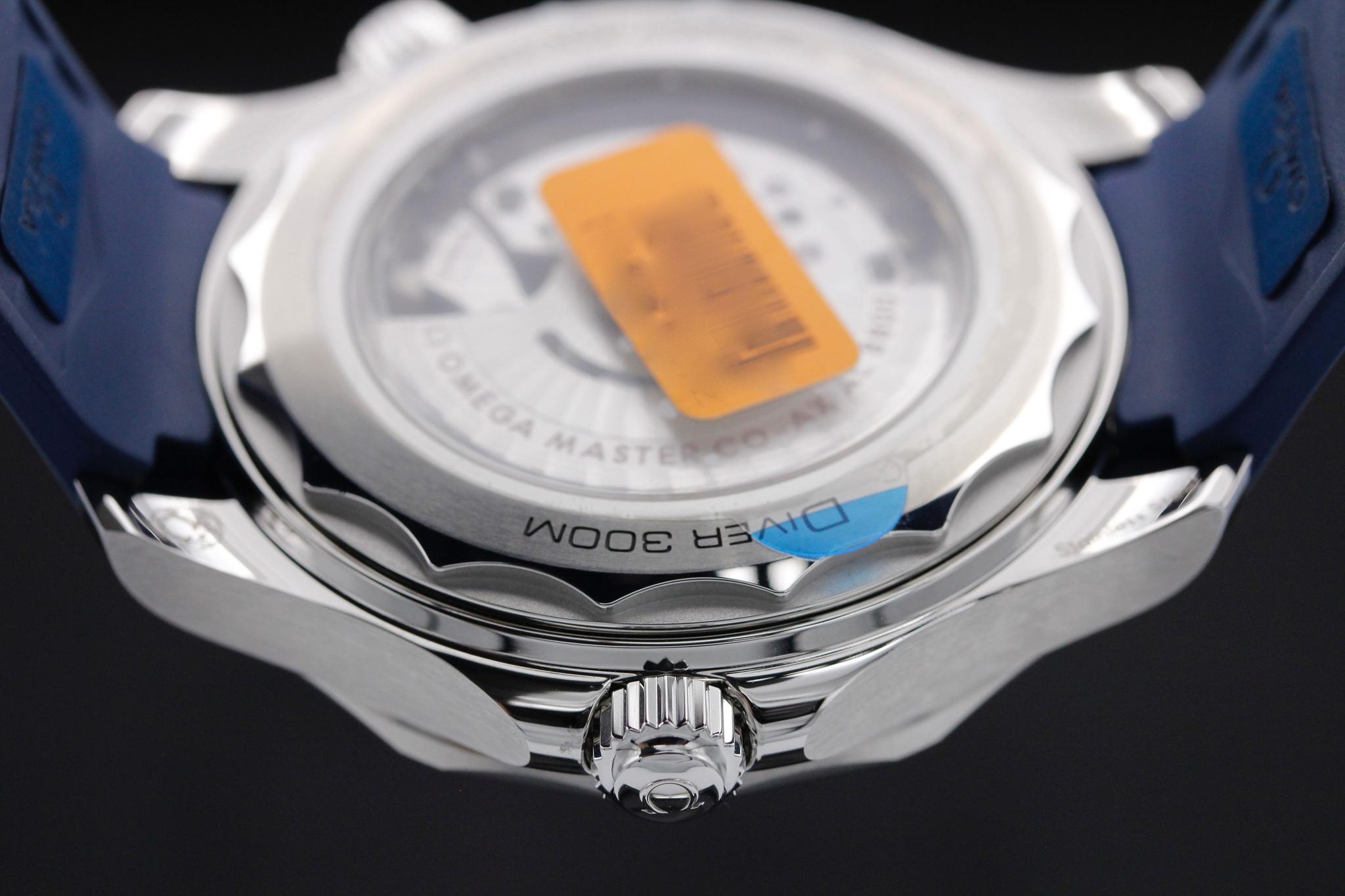 Watch Image 7