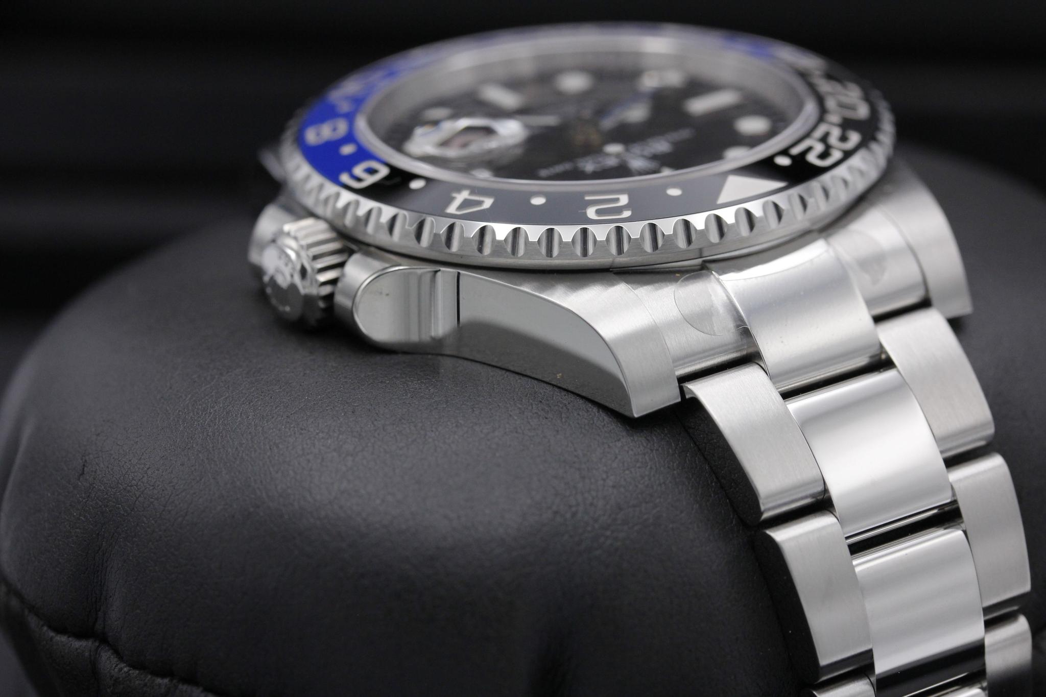 Watch Image 4