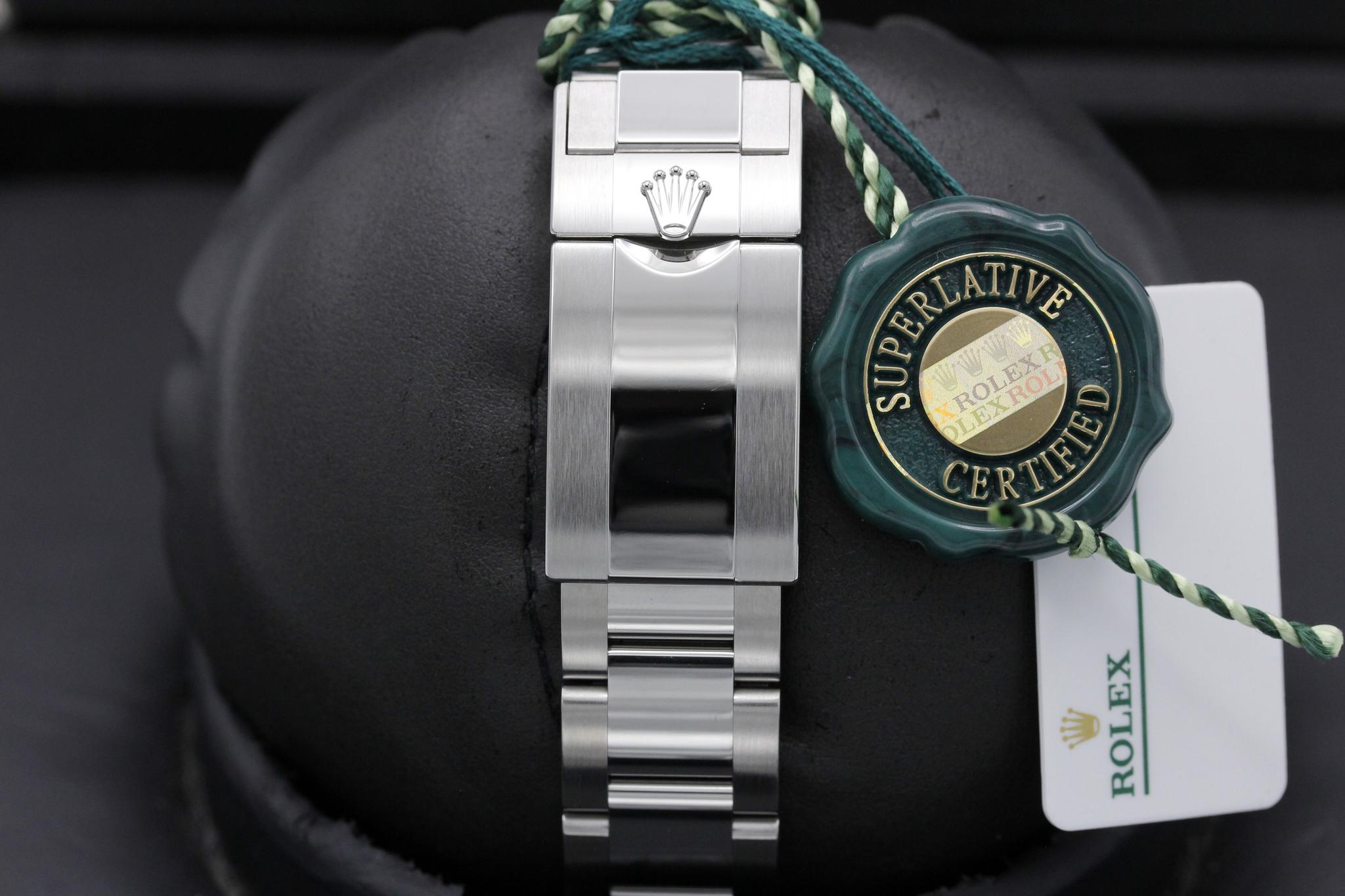 Watch Image 8