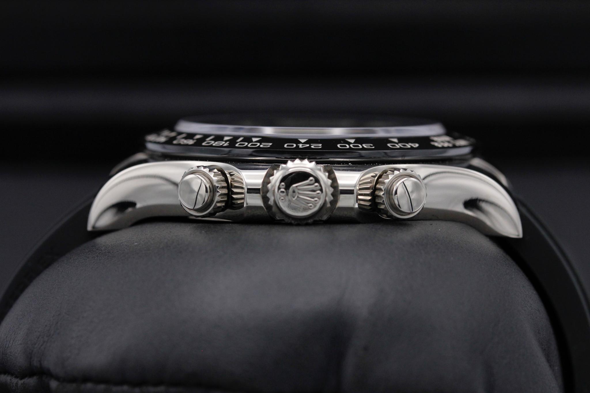 Watch Image 3