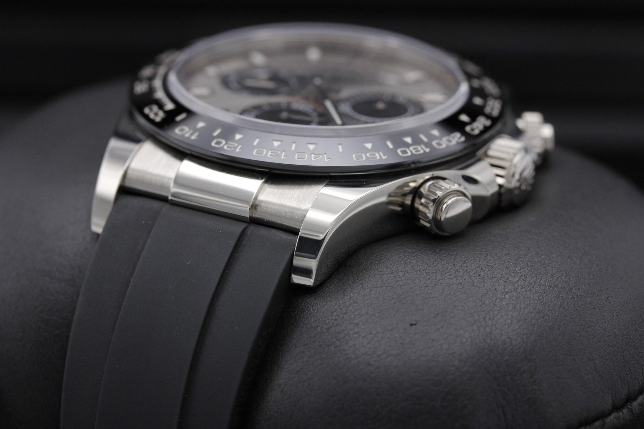 Watch Image 2