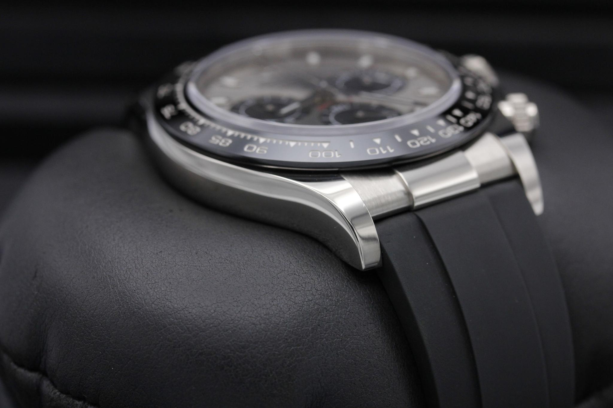Watch Image 6