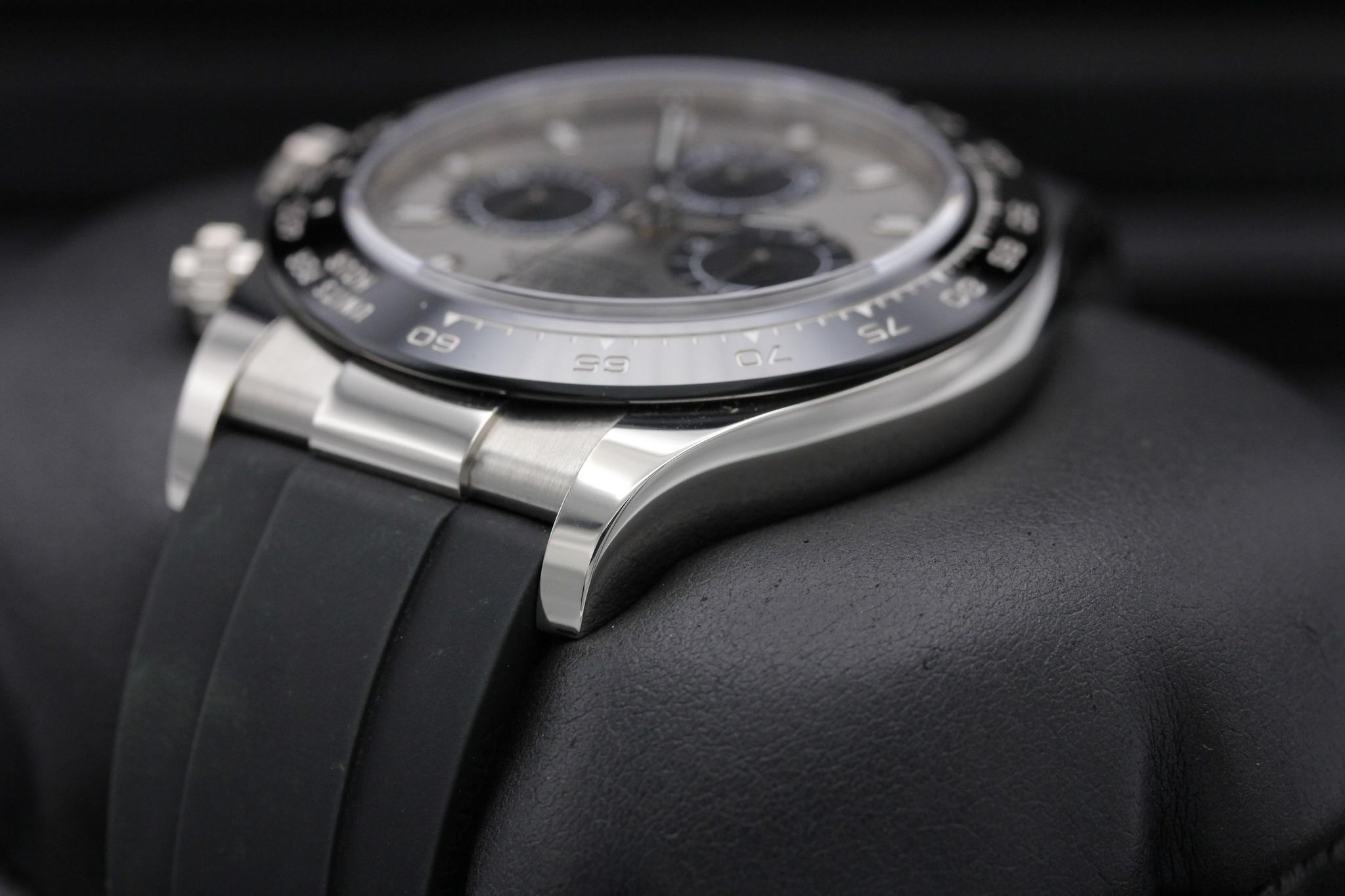 Watch Image 5
