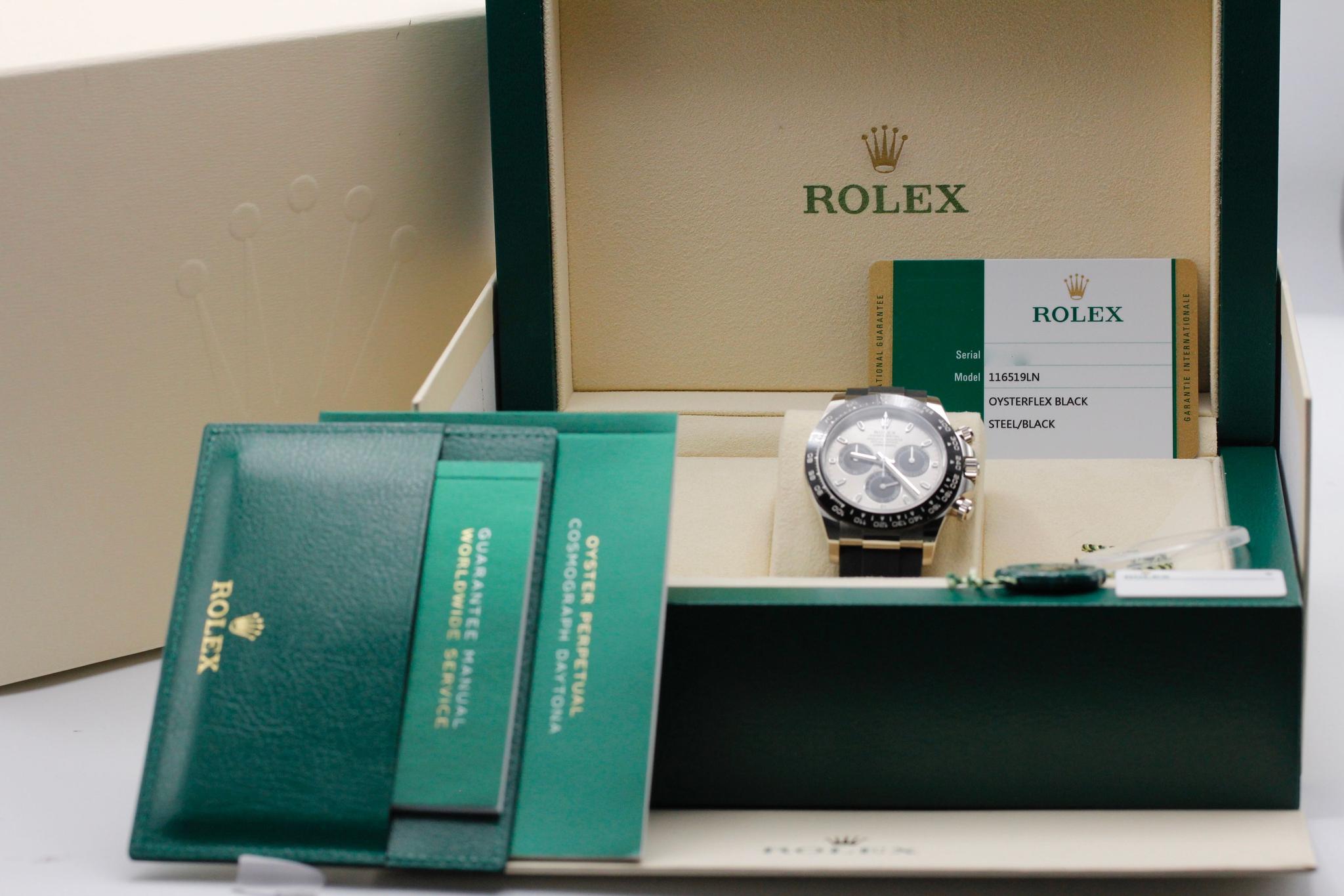 Watch Image 11
