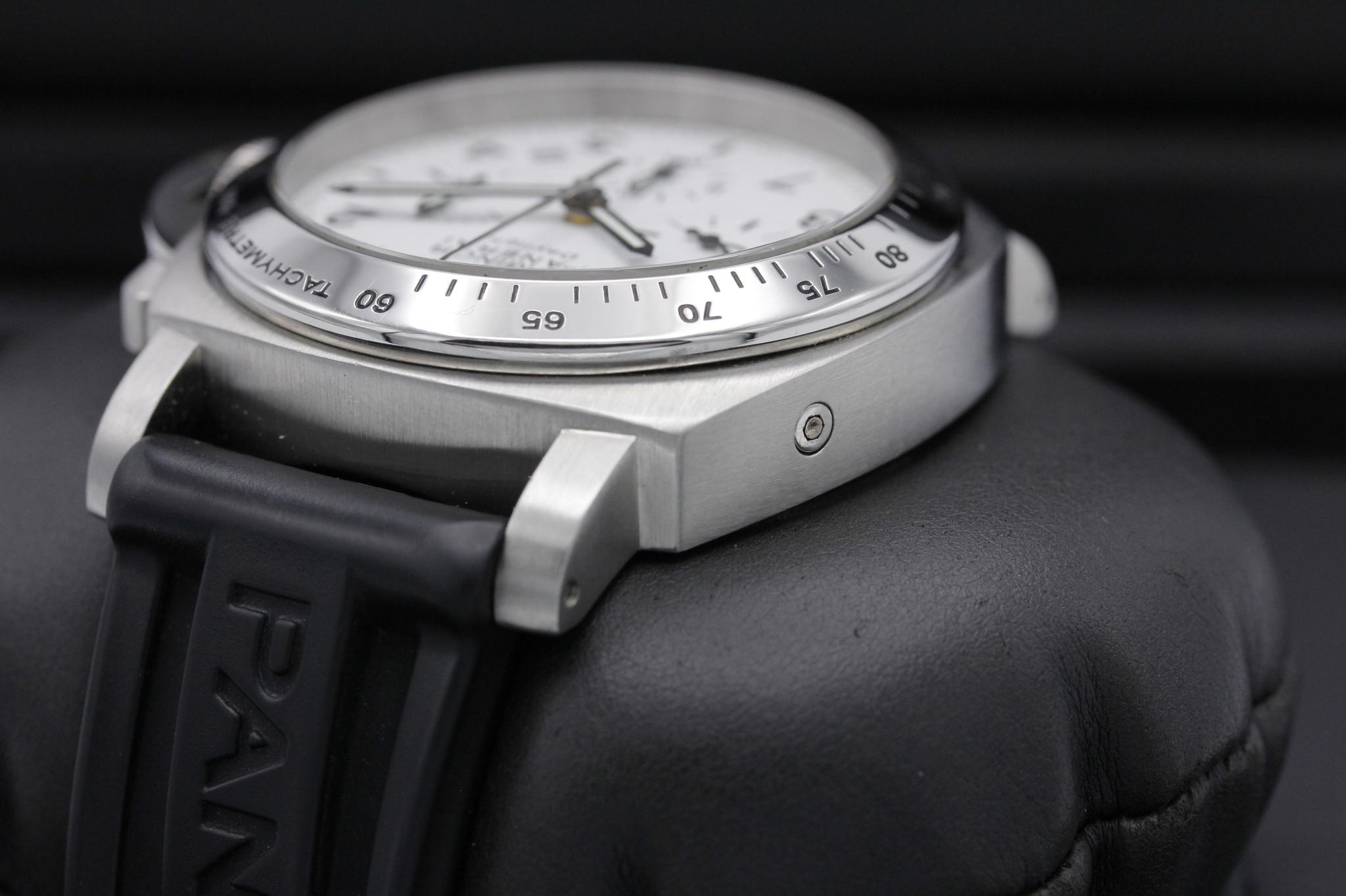 Watch Image 5