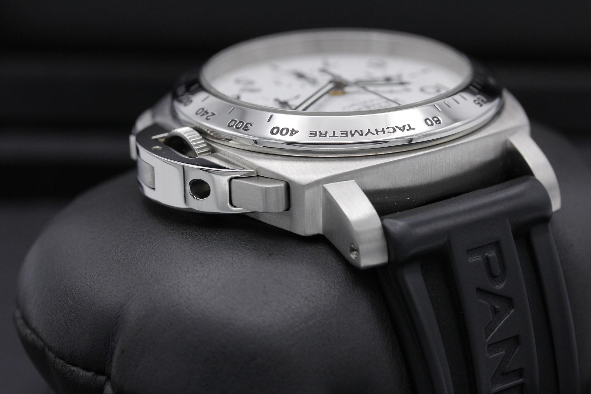Watch Image 4