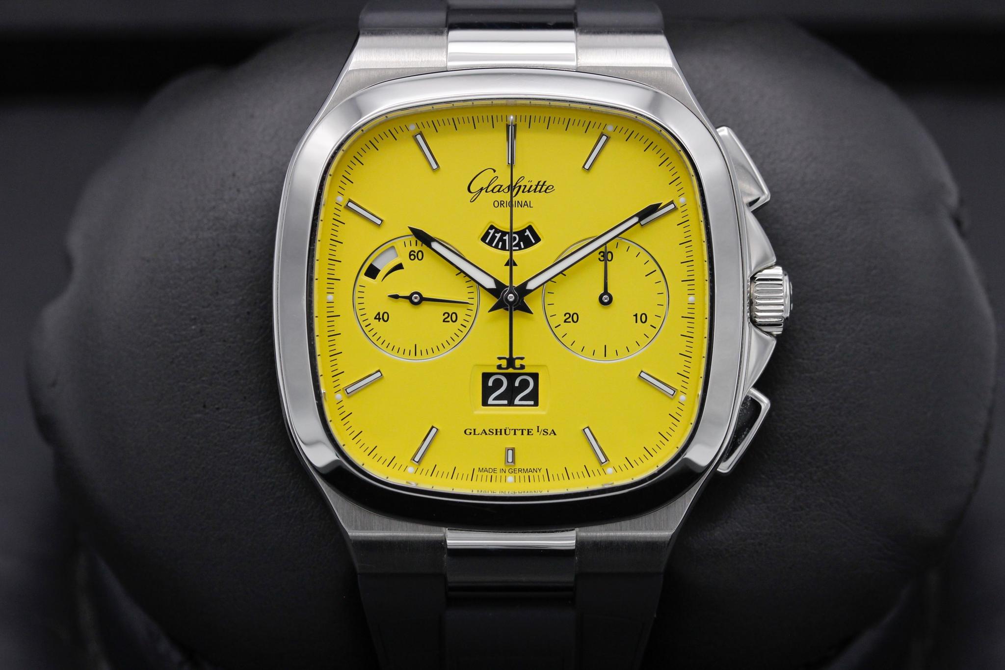 Watch Image 1