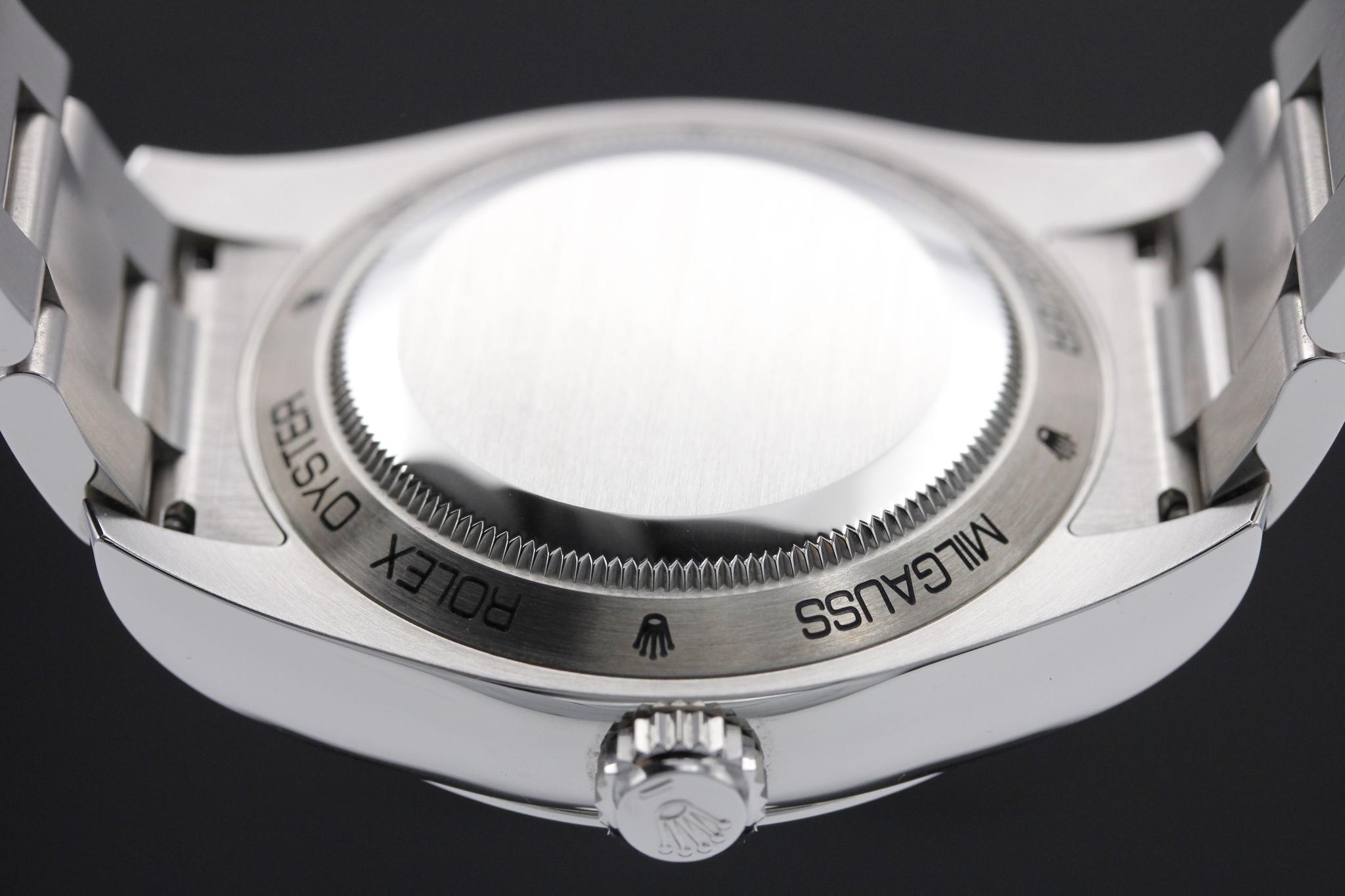 Watch Image 7