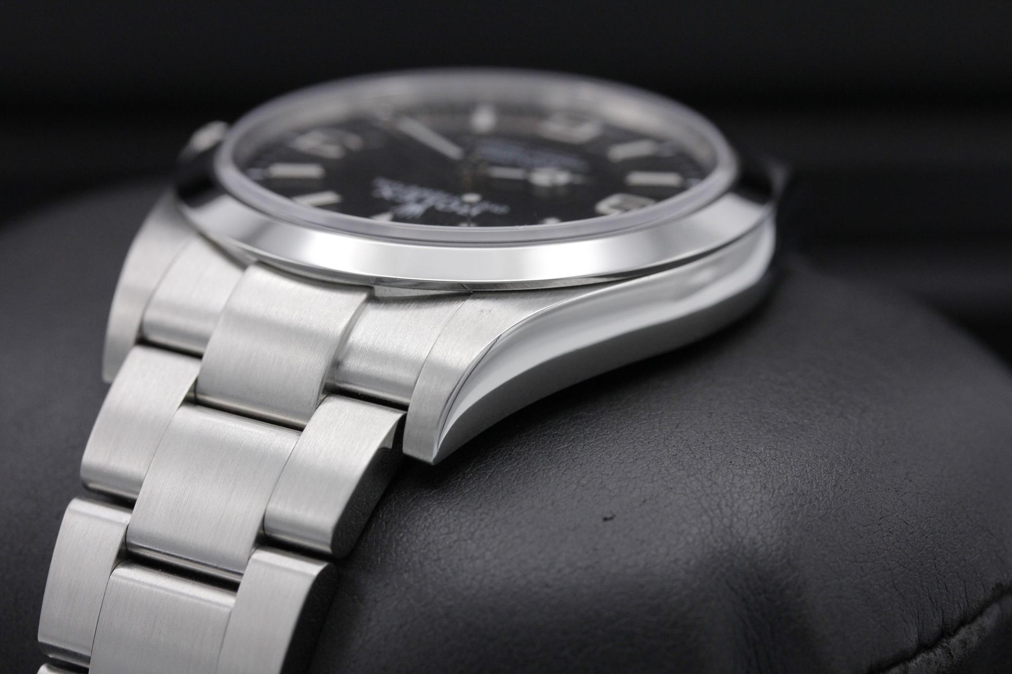 Watch Image 5